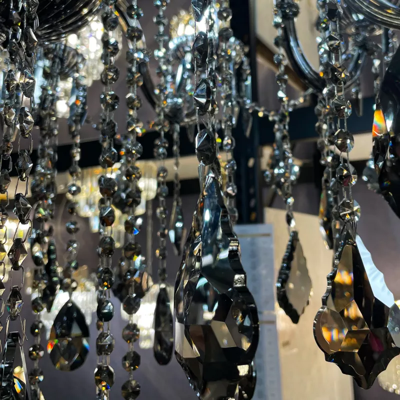 Żyrandol CHATEAU 17801/10+5 oprawa w kolorze srebrnym z dymionymi kryształkami - Zuma Line - obrazek 3