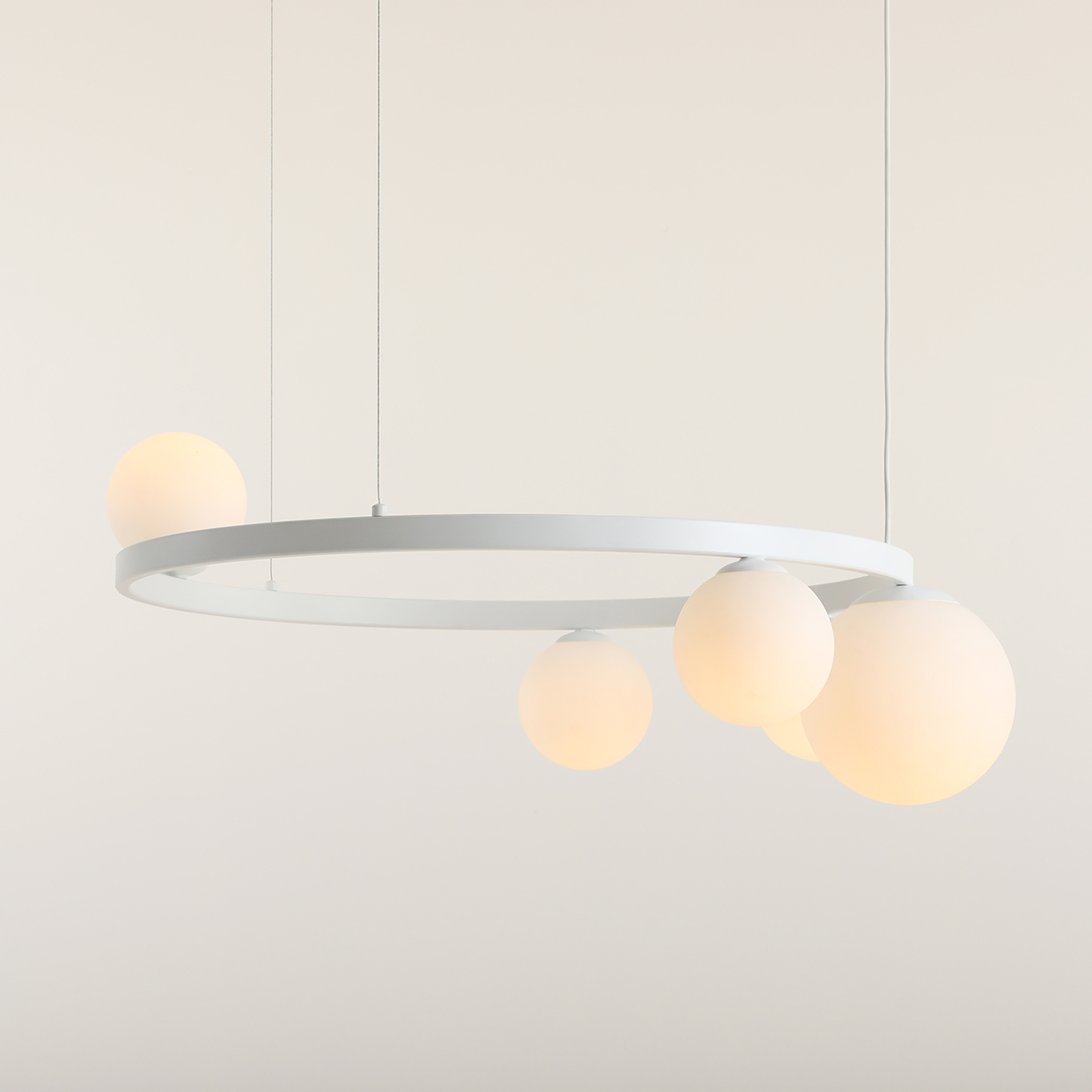 GARDA 5 RING WHITE 1099F_R Stylowa lampa wisząca- ALDEX - obrazek 4