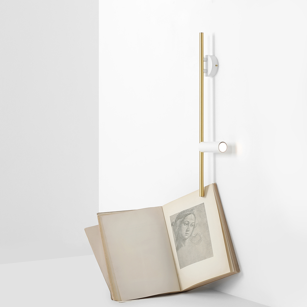 TREVO WALL WHITE BRASS (left) 1097C40 Designerski kinkiet - ALDEX - obrazek 4