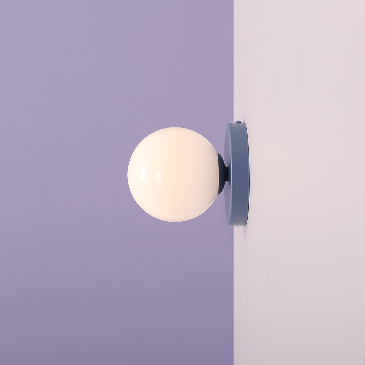 BALL WALL II DUSTY BLUE S 1126C16_S Kinkiet #colours - ALDEX