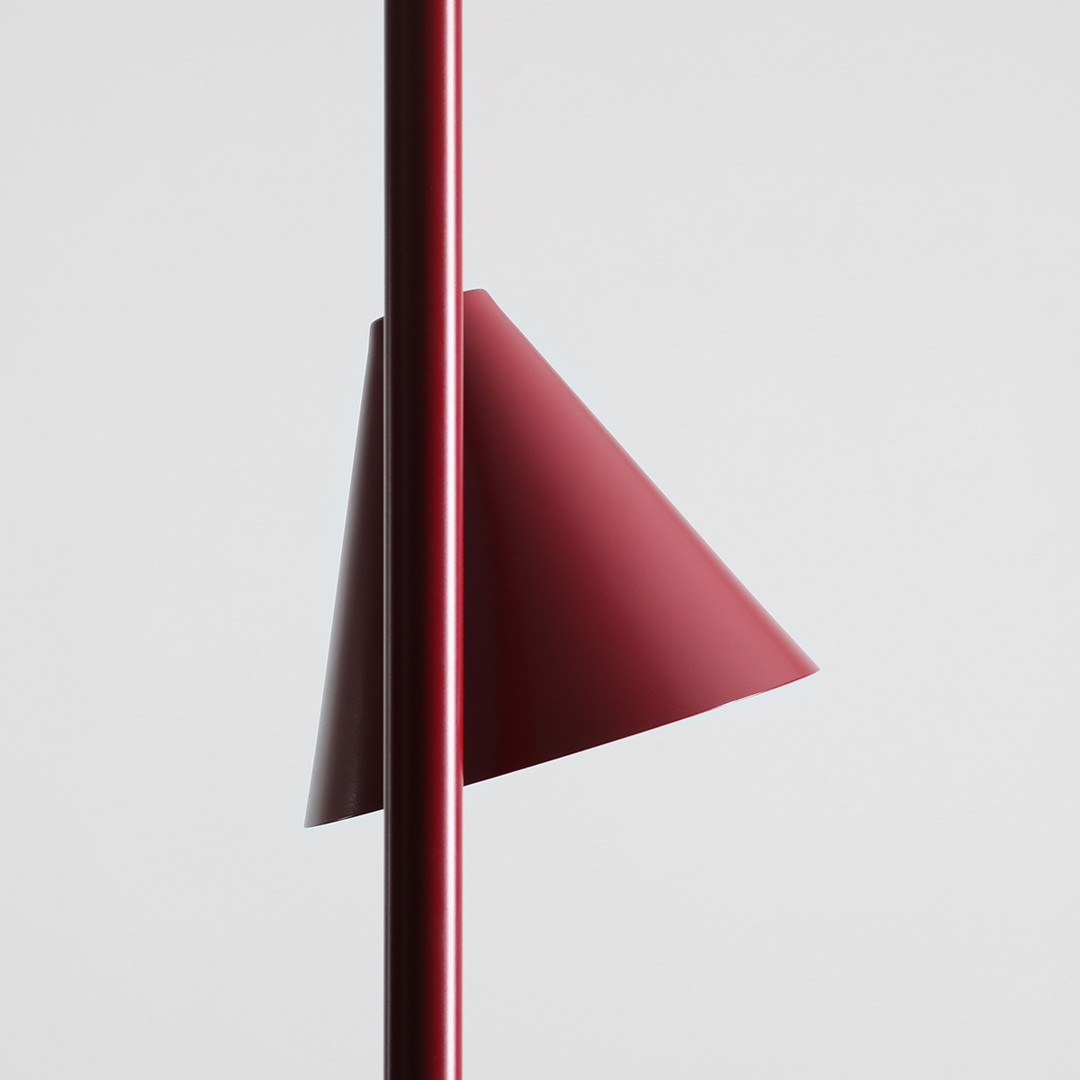 FORM FLOOR 2 RED WINE 1108A15_2 Geometryczna lampa stojąca - ALDEX - obrazek 2