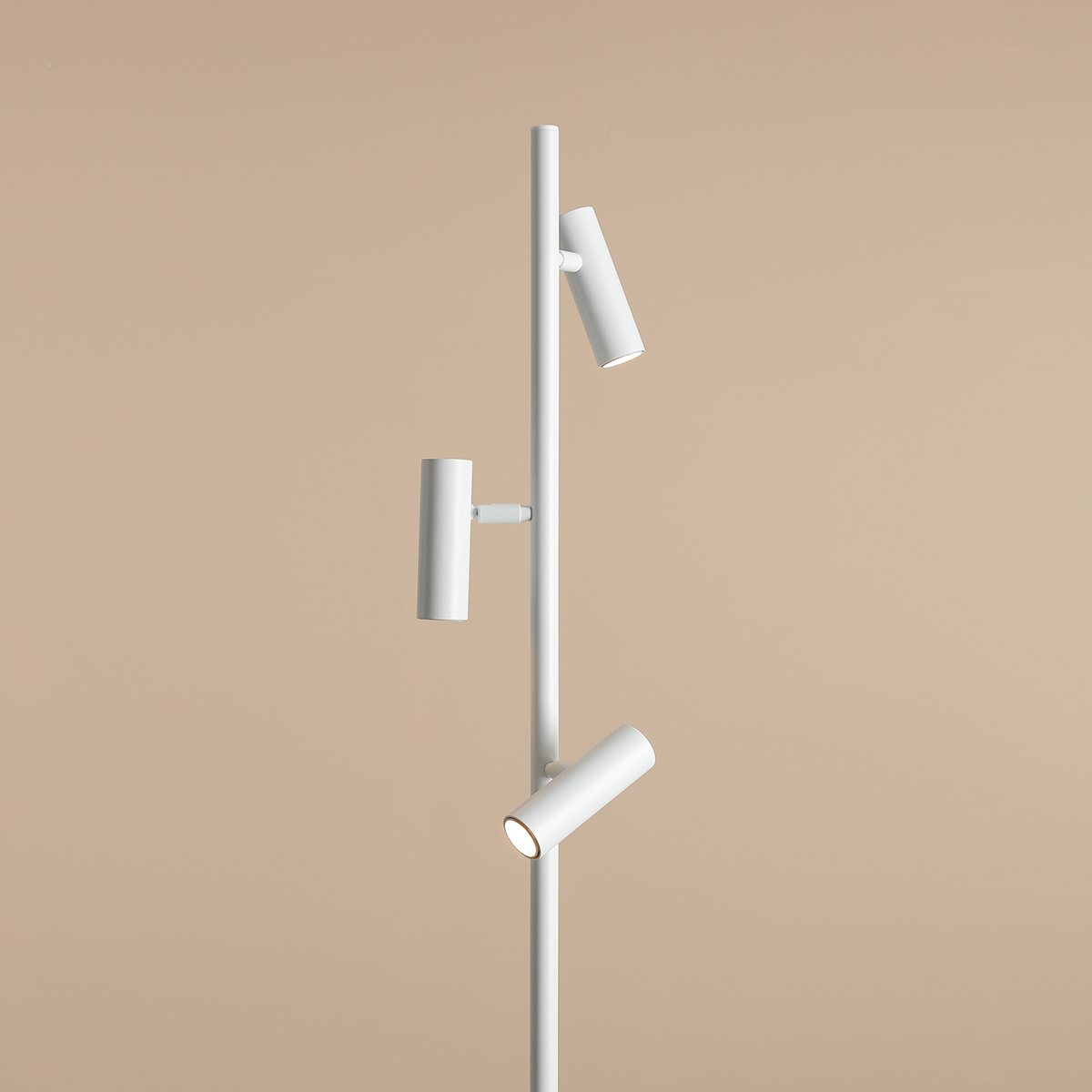 TREVO FLOOR ALL WHITE 1104A Nowoczesna lampa stojąca - ALDEX