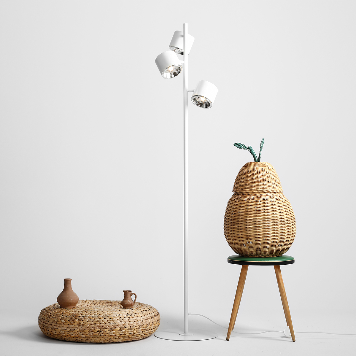 BOT FLOOR WHITE 1046A Nowoczesna lampa stojąca - ALDEX - obrazek 4