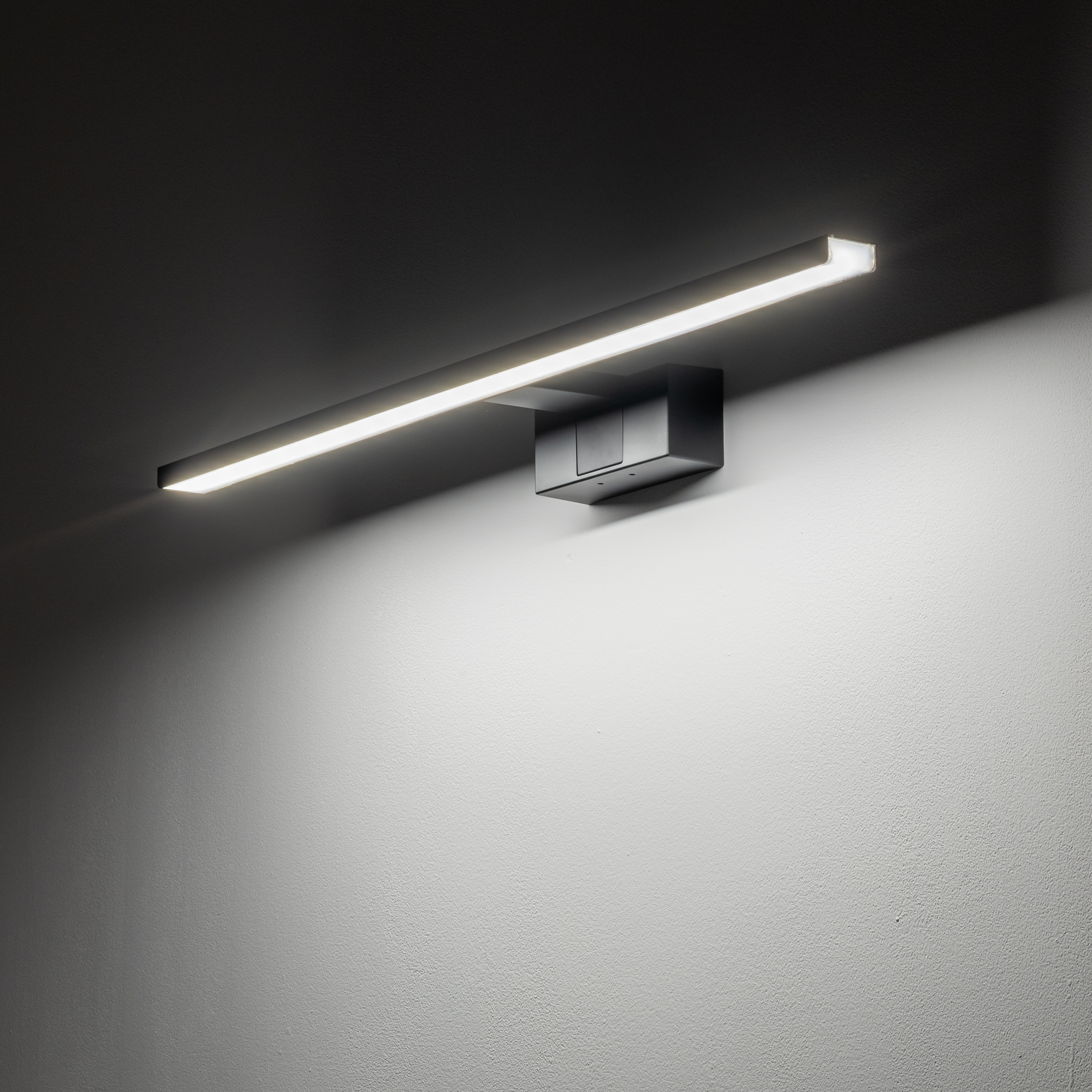 Kinkiet łazienkowy CEZANNE LED BLACK M 4000K IP44 10677 - Nowodvorski Lighting - obrazek 8
