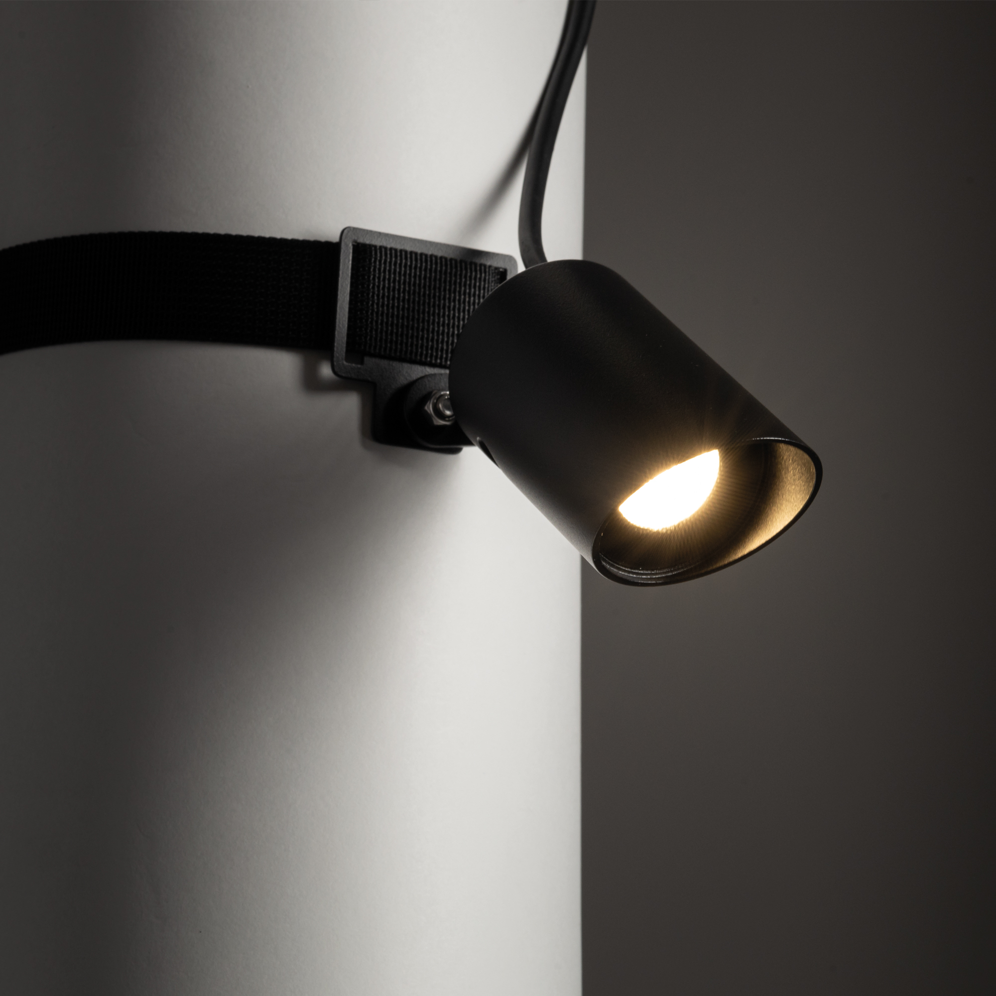 Punktowa lampa przenośna RUMI LED czarna 11543 - Nowodvorski Lighting - obrazek 2