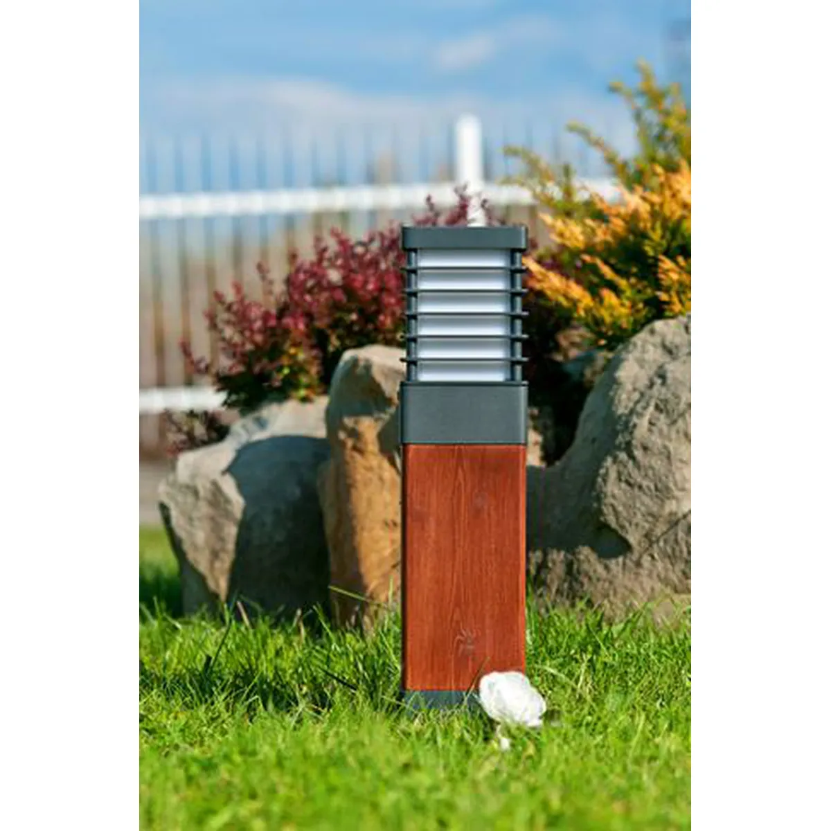 Lampa stojąca słupek drewno HALMSTAD 49CM 1400B - Norlys - obrazek 3