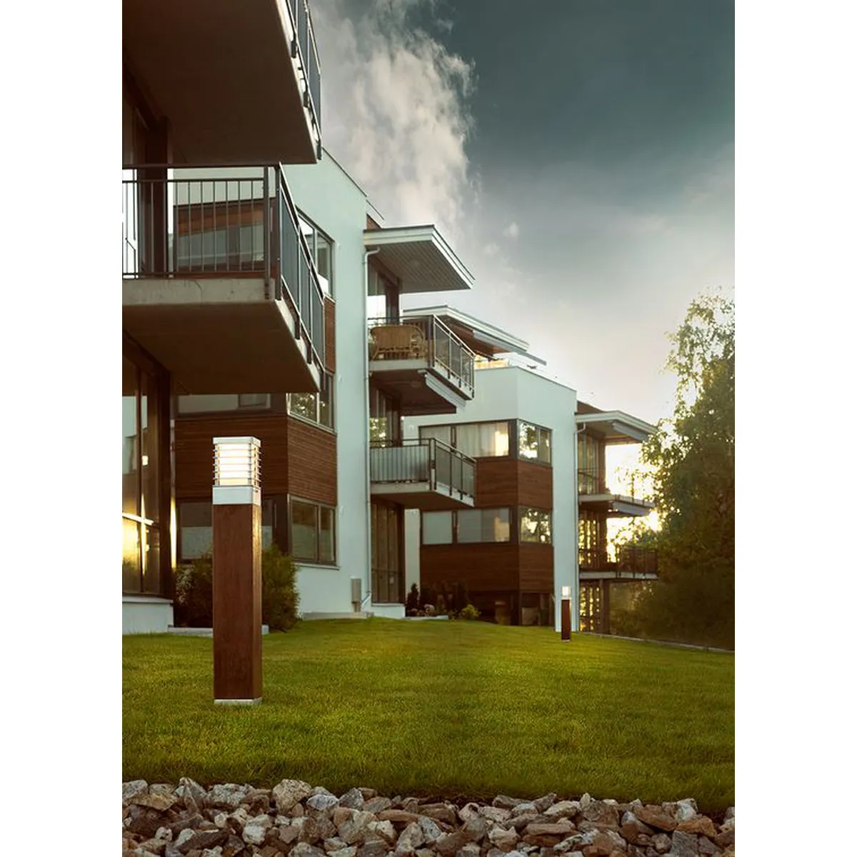 Lampa stojąca słupek drewno HALMSTAD 49CM 1400B - Norlys - obrazek 4
