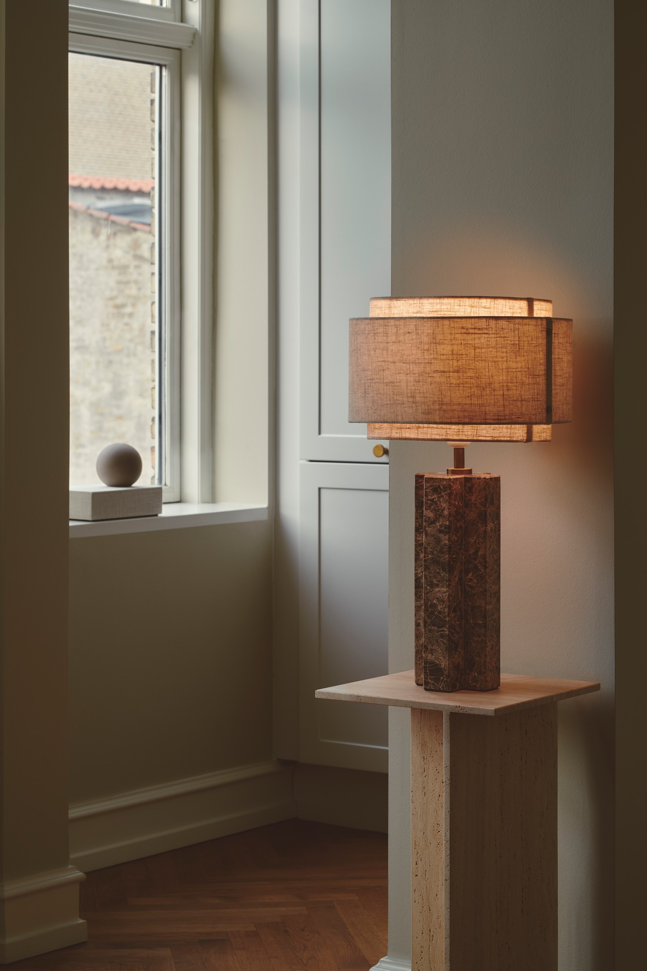 Lampa stołowa Takai NO2320445018 - Design for The People - obrazek 4