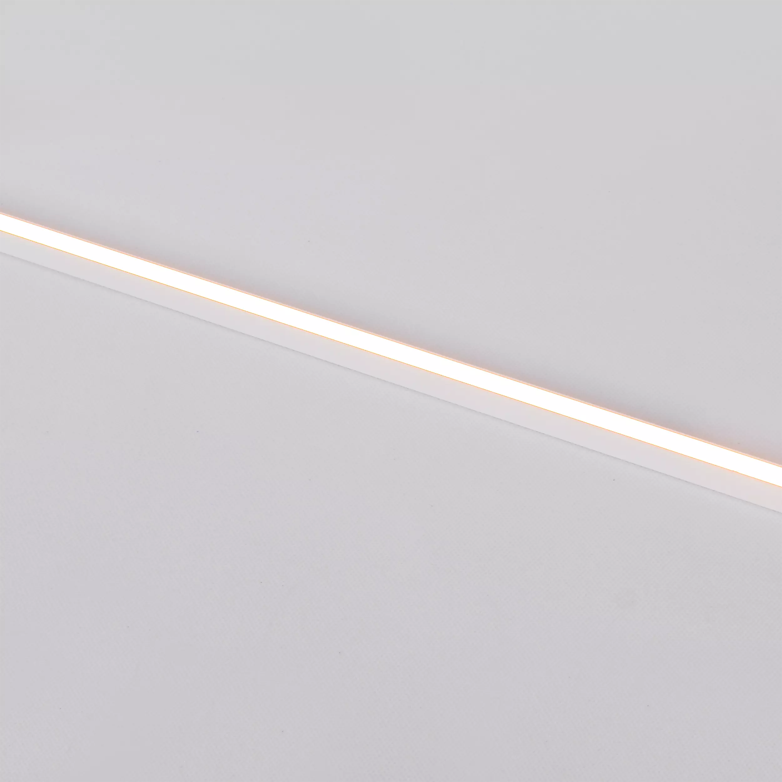 Kinkiet ścienny łazienkowy Chloe 1xLED biały IP44 WL0107-WH - Yaskr - obrazek 9