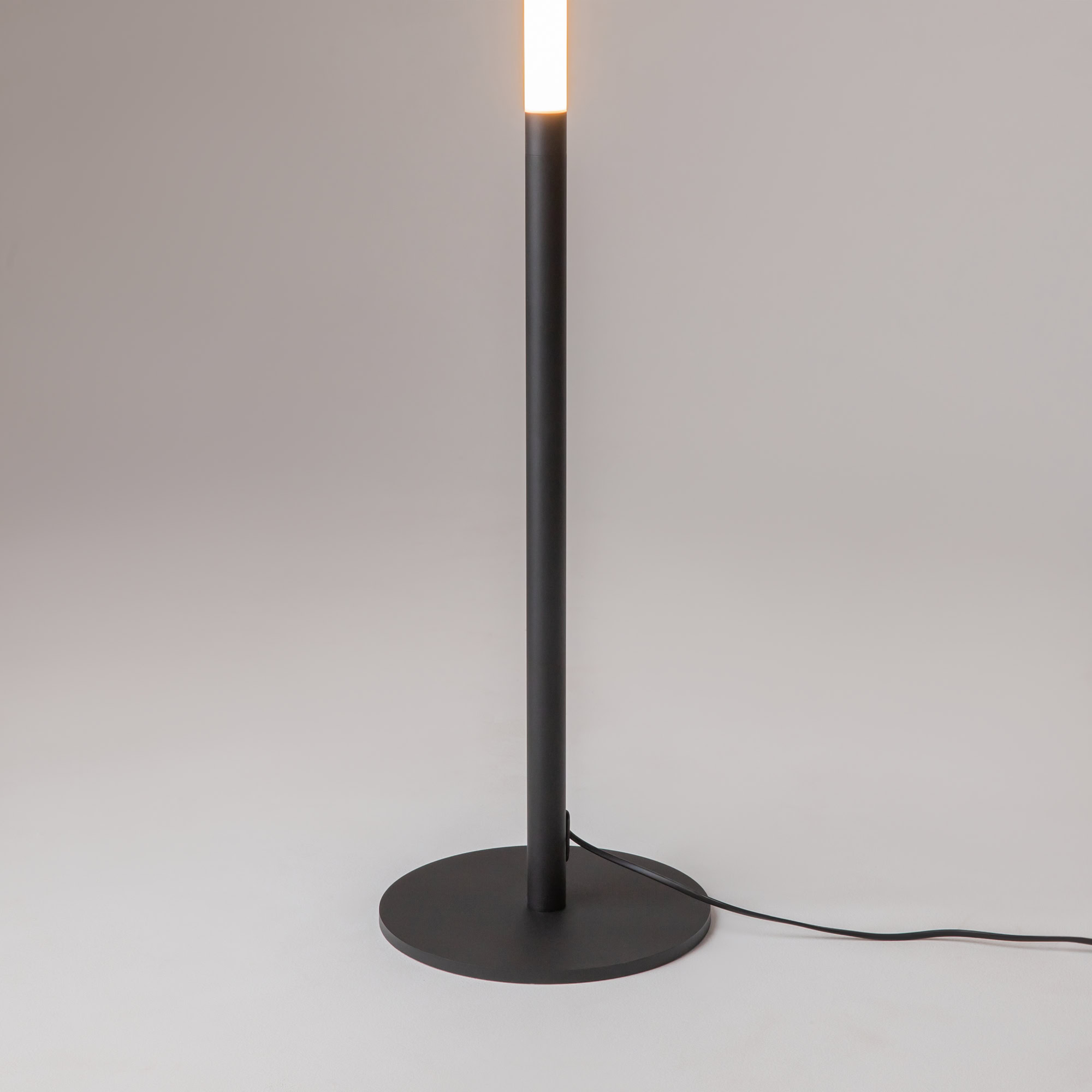 Lampa podłogowa RAY Z012FL-L18B3K - Maytoni - obrazek 6