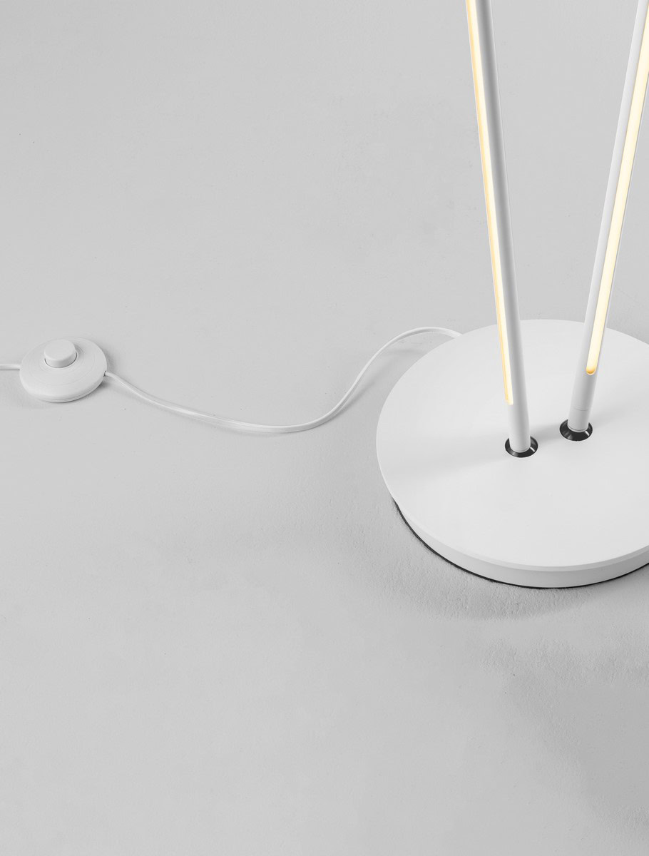 Lampa podłogowa TRENQUE LE44514 - Luces Exclusivas - obrazek 3