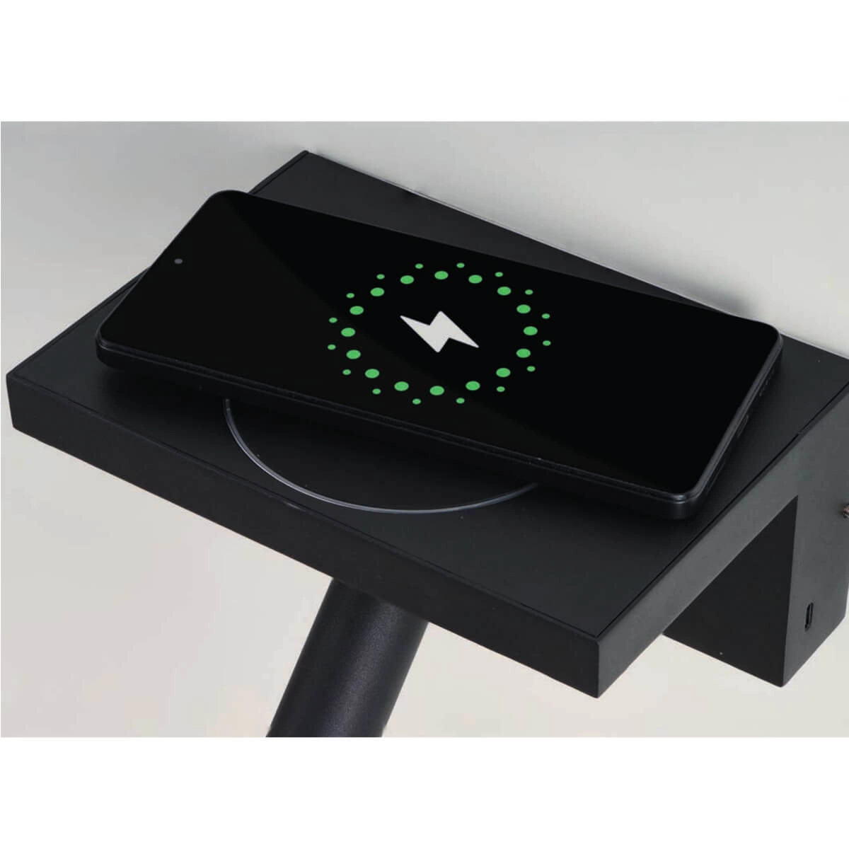 Kinkiet z funkcją ładowania USB HYLLA NFC biały AZ5911 - AZzardo - obrazek 2