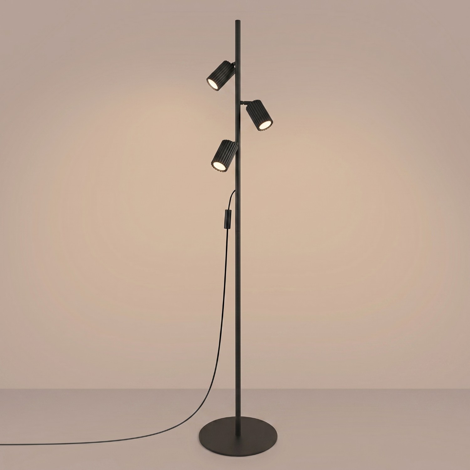 Lampa podłogowa aluminiowa czarna 3-punktowa KARBON 3 z serii KARBON SL.2016 - Sollux Lighting - obrazek 3