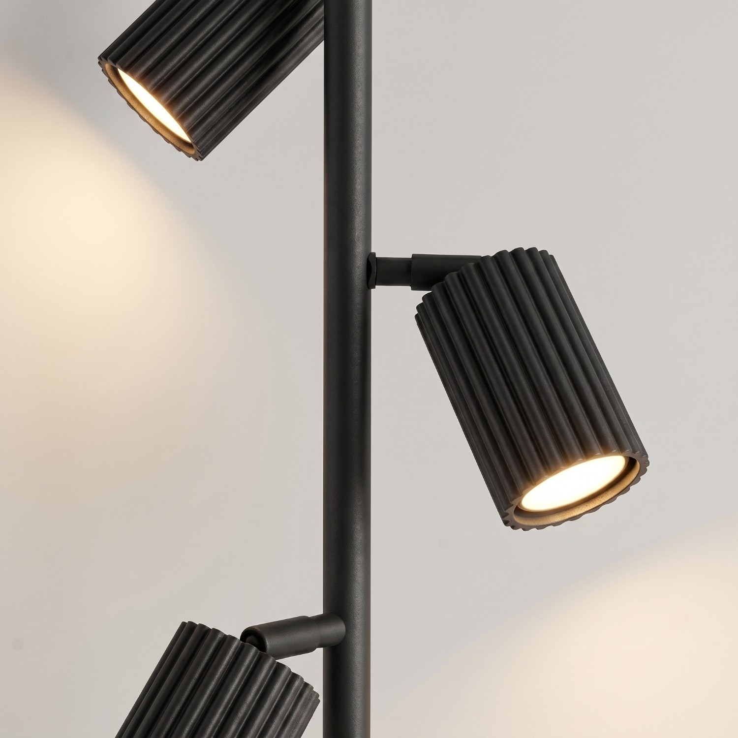 Lampa podłogowa aluminiowa czarna 3-punktowa KARBON 3 z serii KARBON SL.2016 - Sollux Lighting - obrazek 4