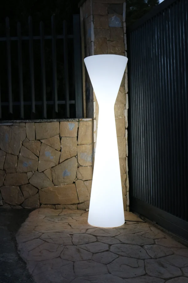 Lampa zewnętrzna stojąca biała 3099 KONIKA 170  - New Garden