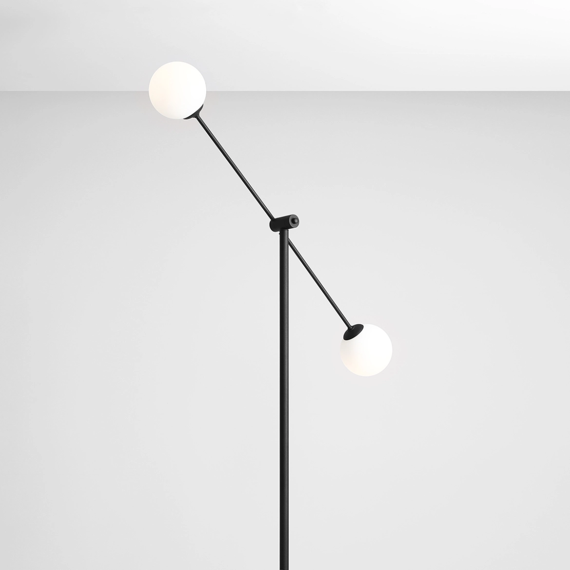 LAMPA STOJĄCA OHIO BLACK 1081A1 ALDEX