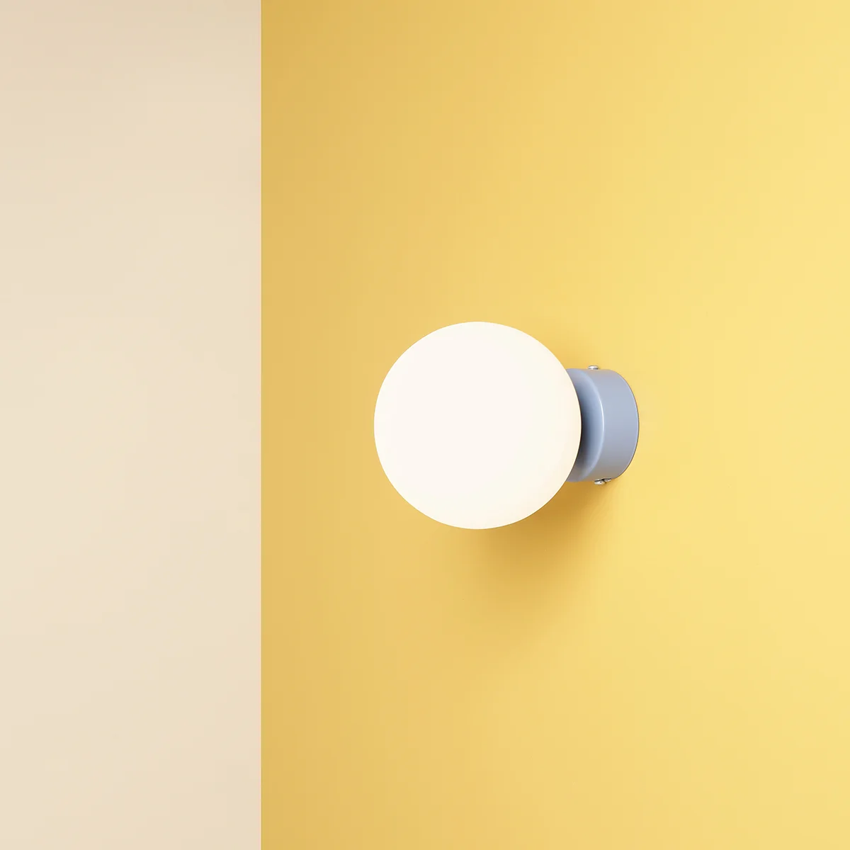 BALL WALL DUSTY BLUE S 1076C16_S Kinkiet #colours Aldex