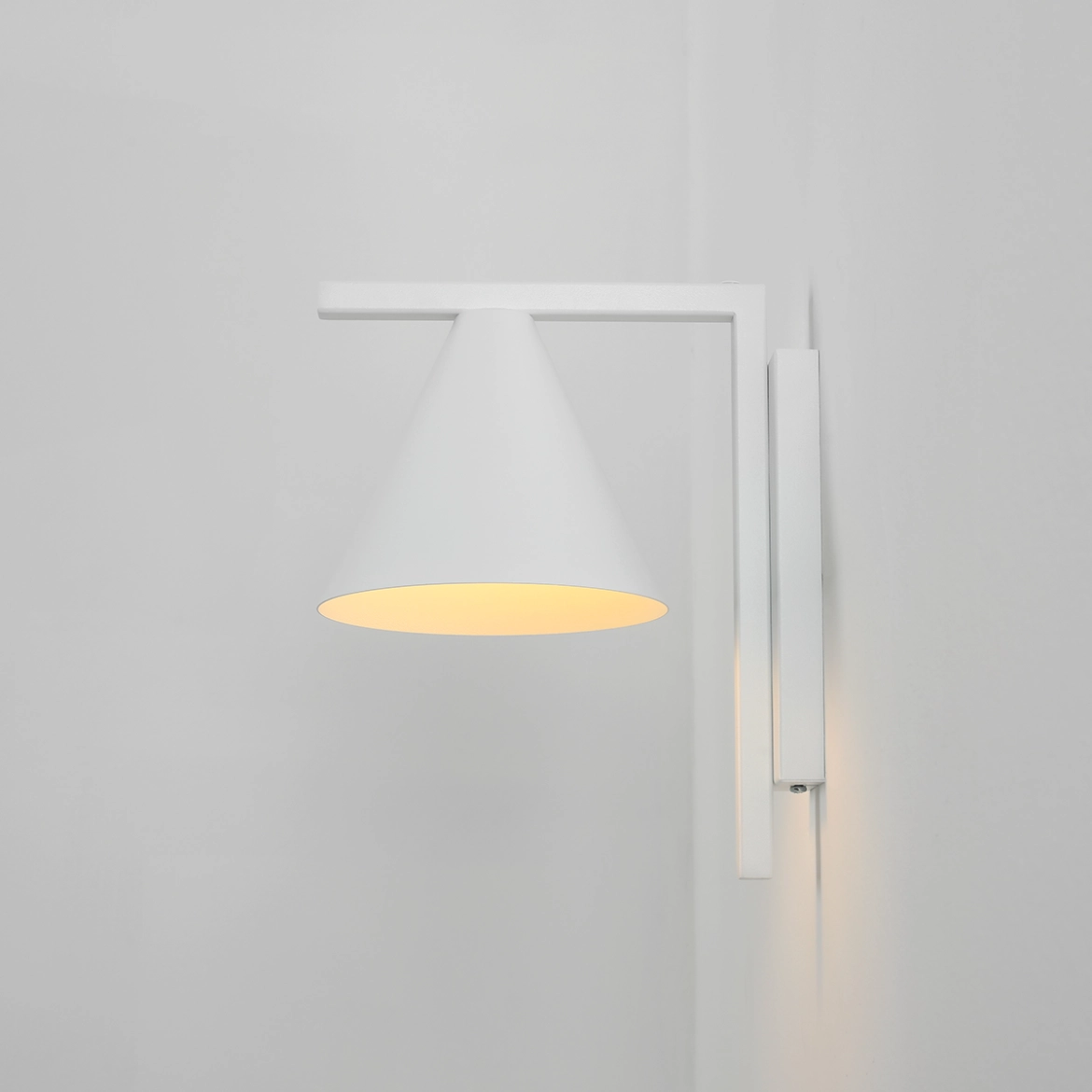 Kinkiet FORM Biały 1108C Aldex