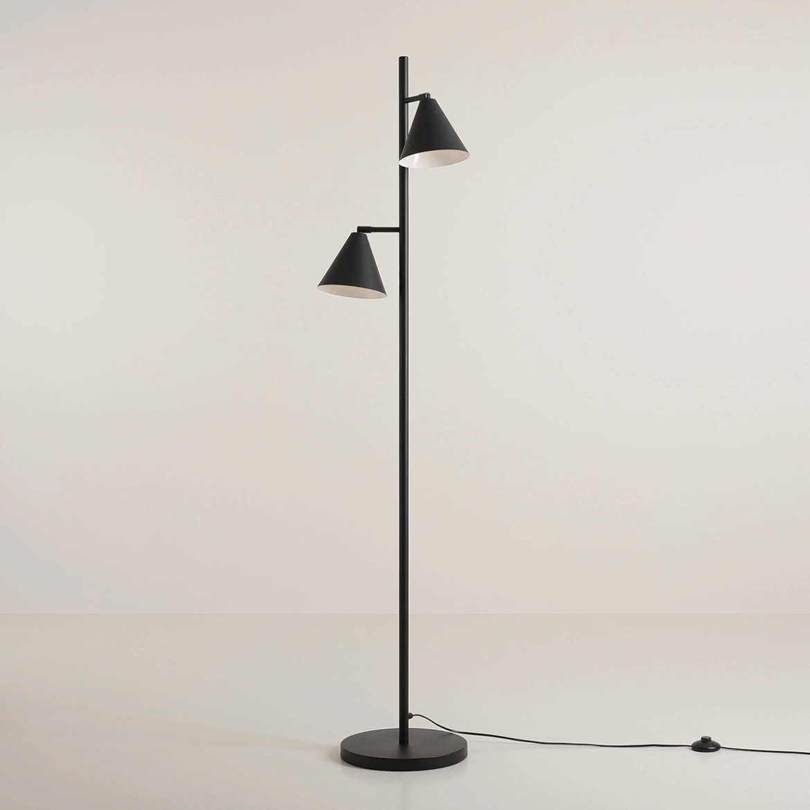 LAMPA STOJĄCA FORM 2 BLACK 1108A1_2 Aldex