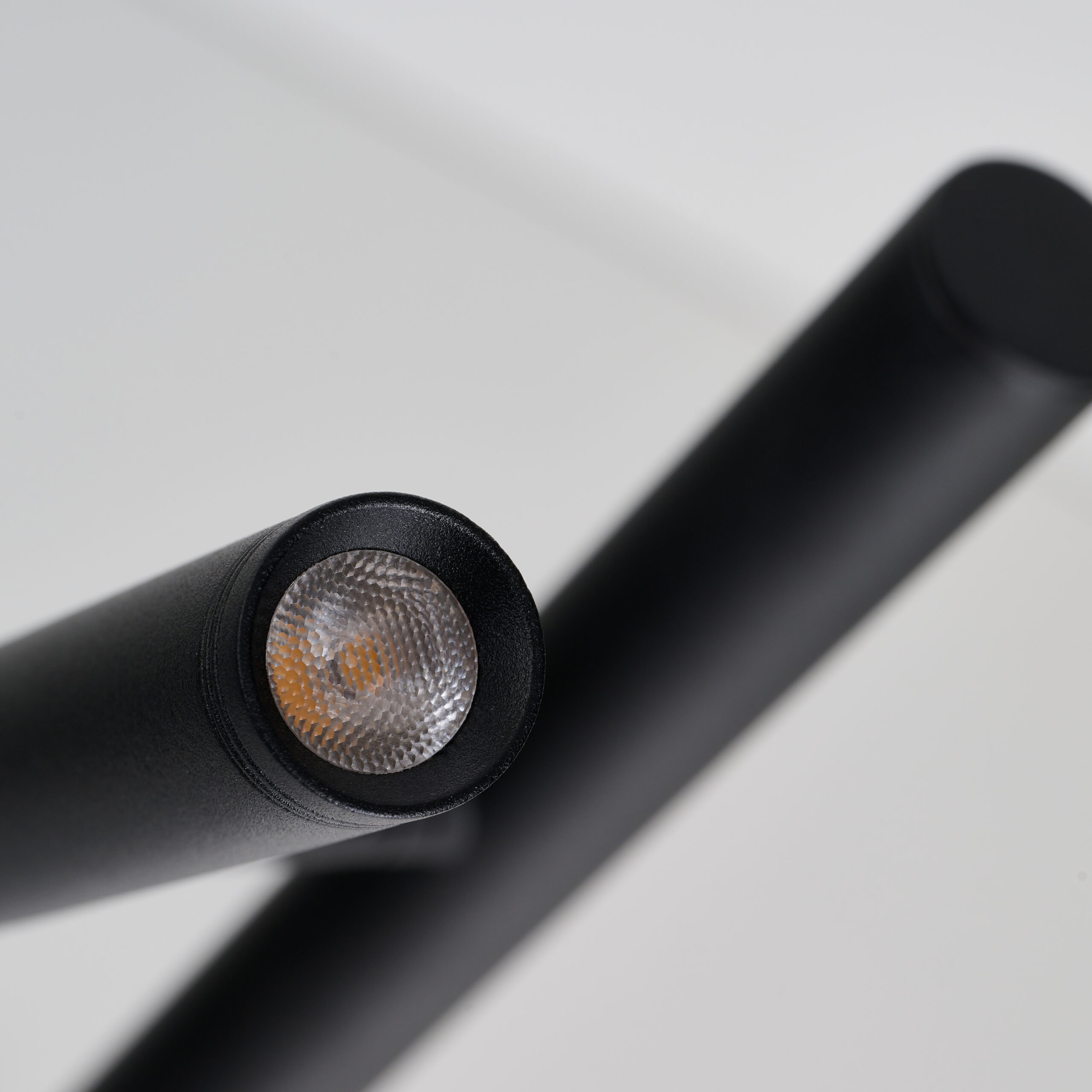 Lampa stołowa TROST TABLE czarna AZ6801 Azzardo