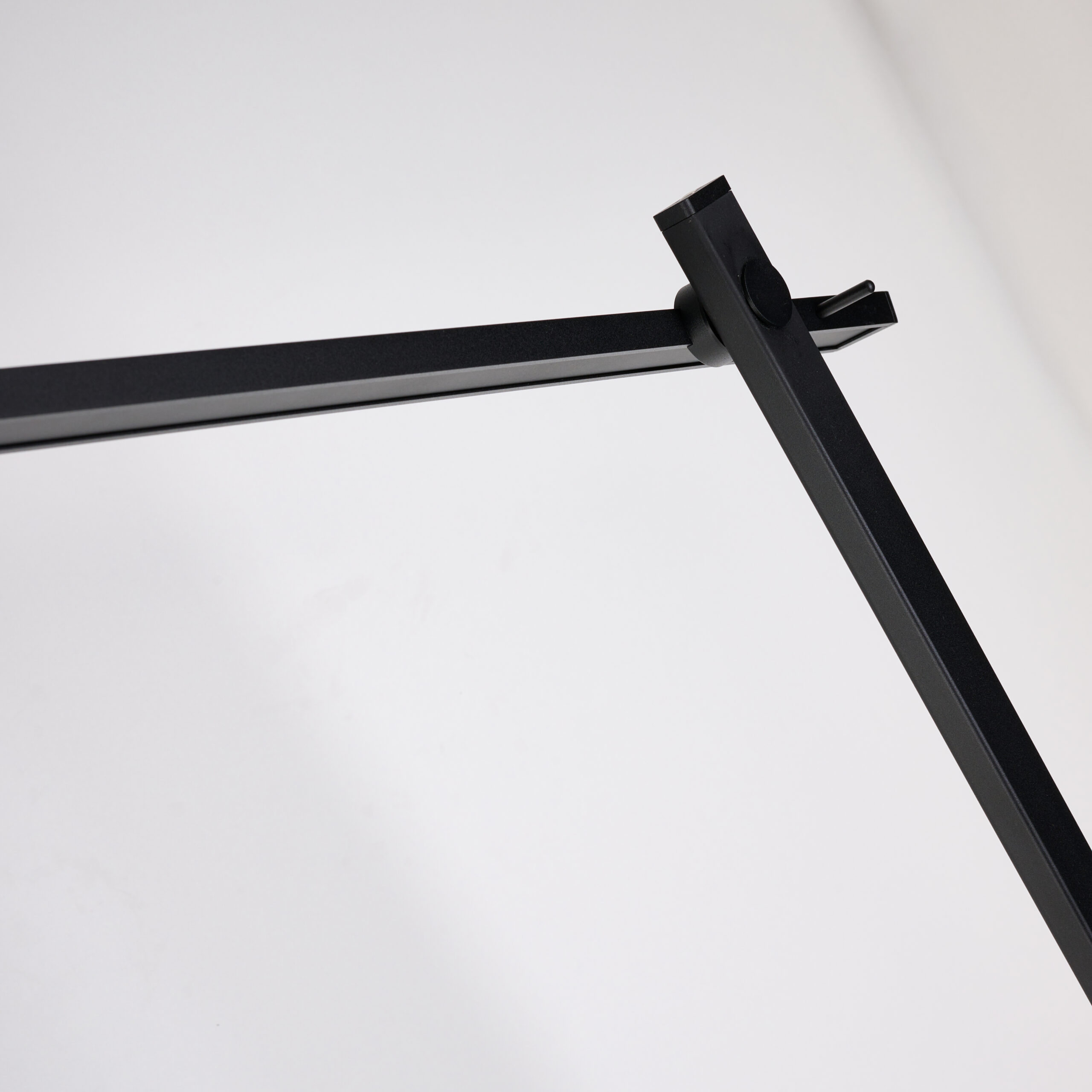 Lampa podłogowa ONTARIO FLOOR DIMM SWITCH czarna AZ6803 Azzardo