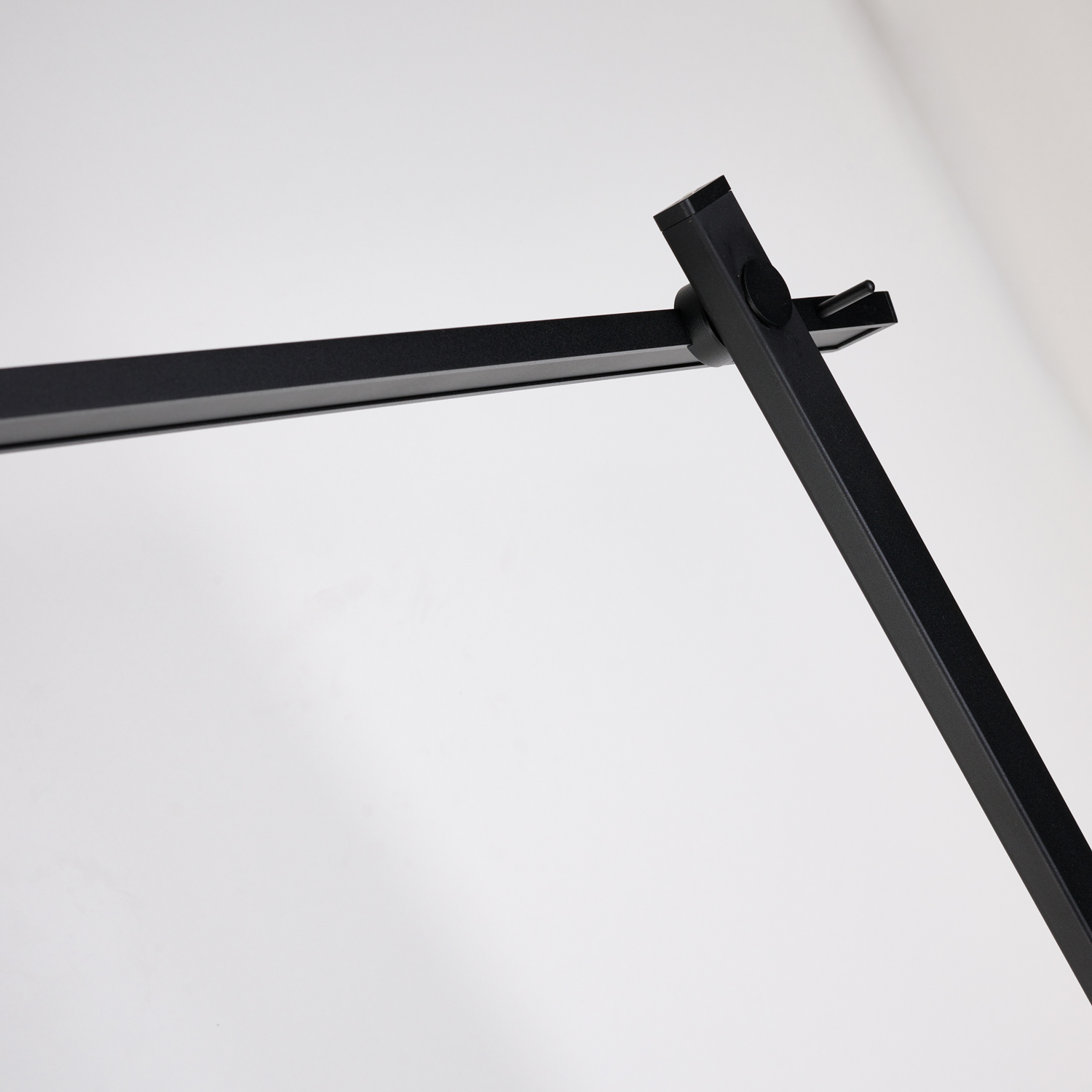 Lampa podłogowa ONTARIO FLOOR DIMM SWITCH czarna AZ6803 Azzardo