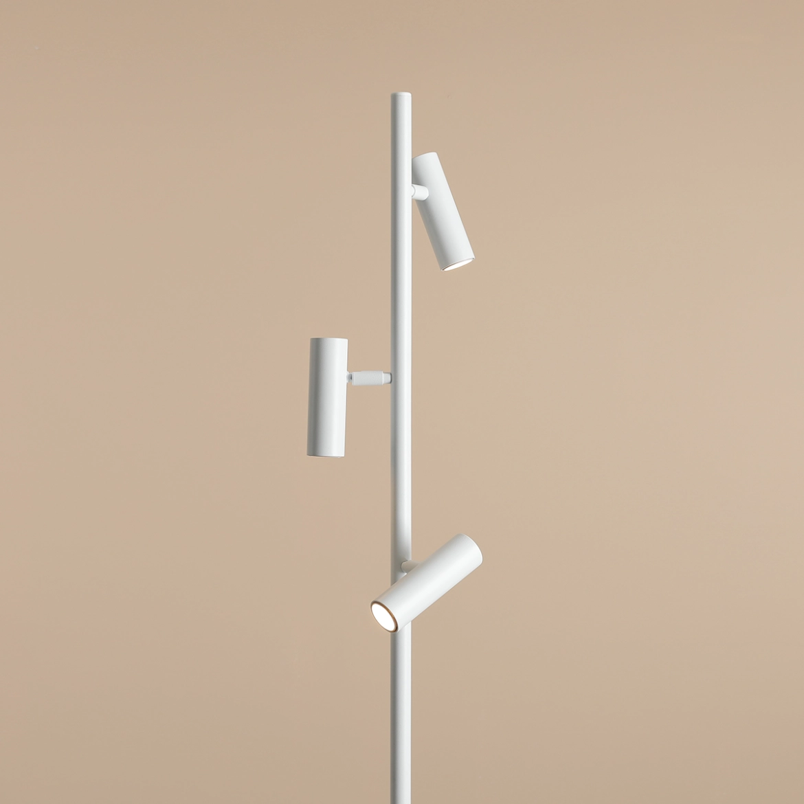 Lampa Stojąca TREVO Biały 1104A Aldex