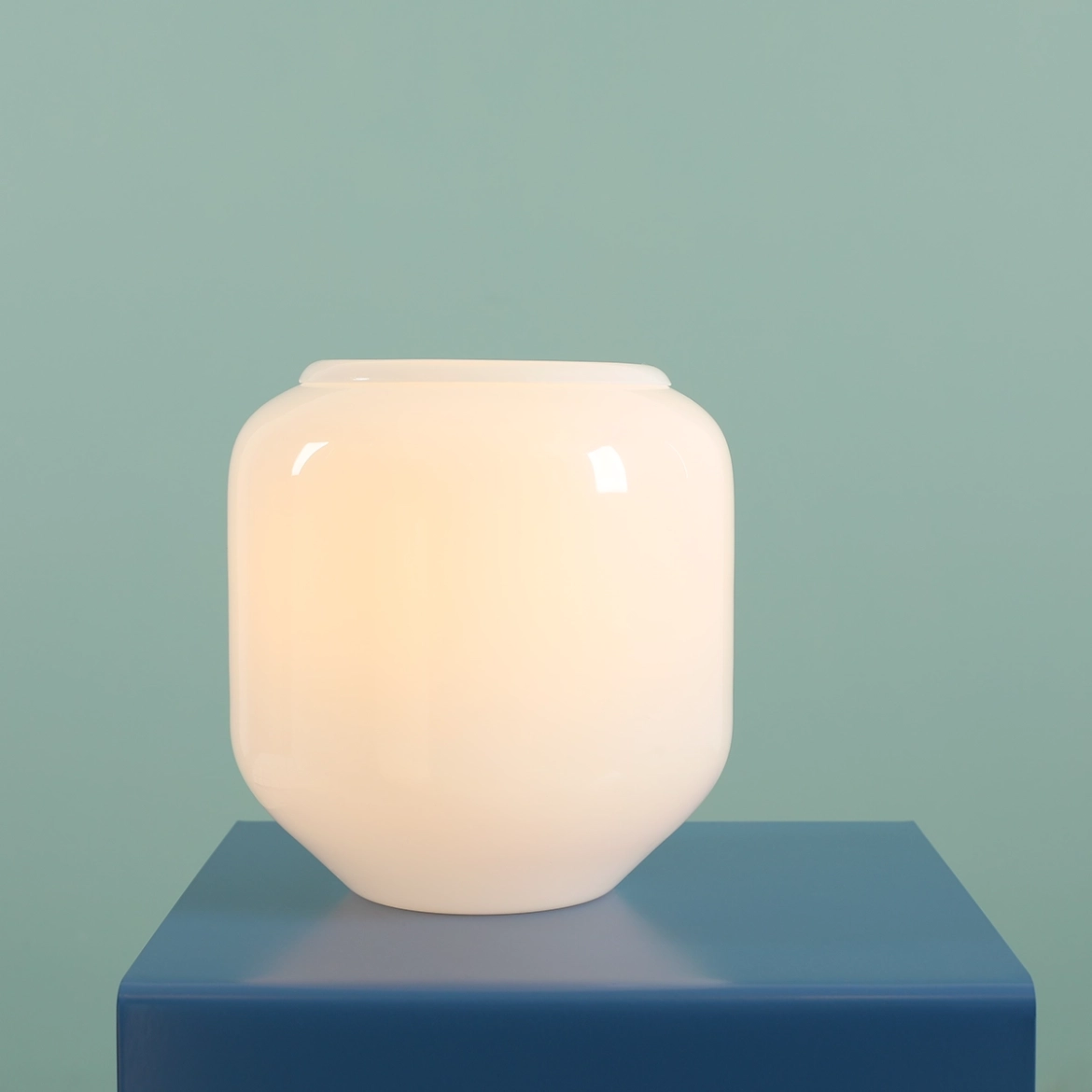 Lampa stołowa minimalistyczna Aldex FLASK S 8500B31_S biała / szafirowa 1×E14 - obrazek 2