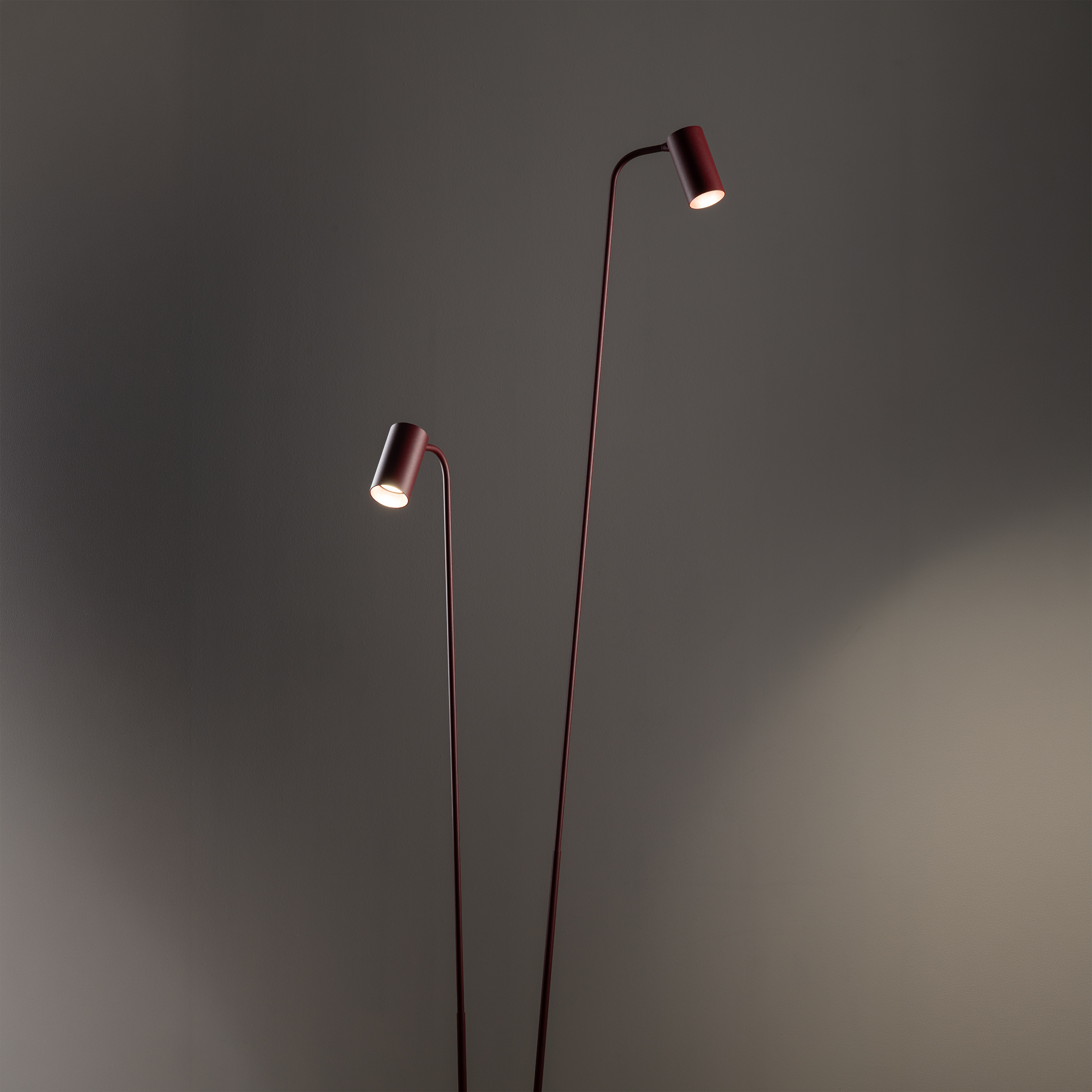 Lampa podłogowa nowoczesna MONO 12780, burgundowa, 2×GU10 – Nowodvorski Lighting - obrazek 2