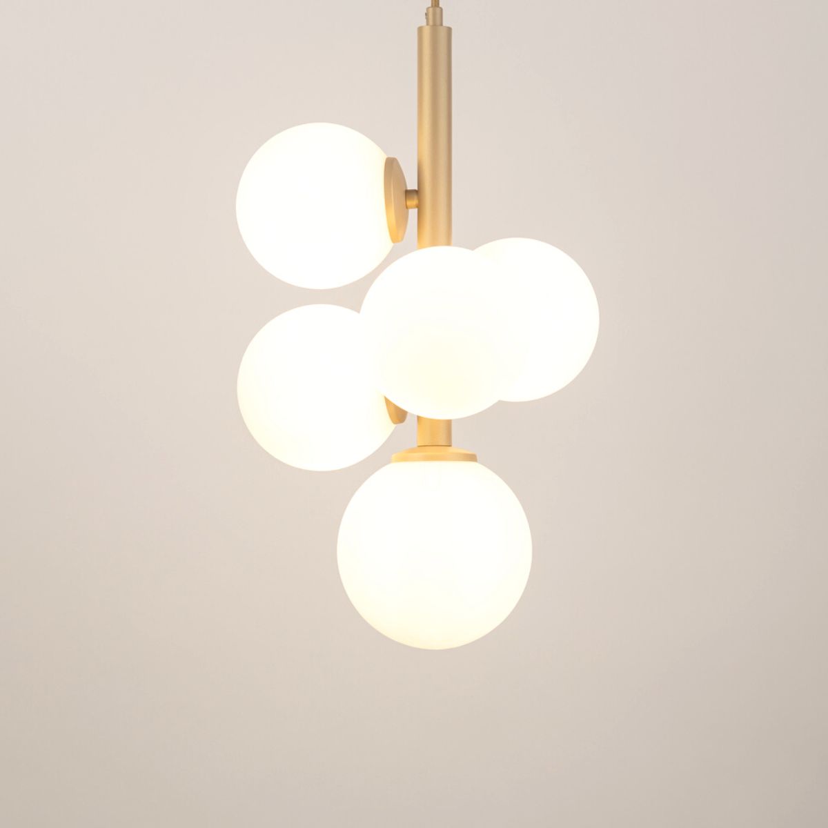Lampa wisząca w stylu modern classic PERLA 5 złoty beż, 5 × G9 – Sigma Lighting 33607 - obrazek 3