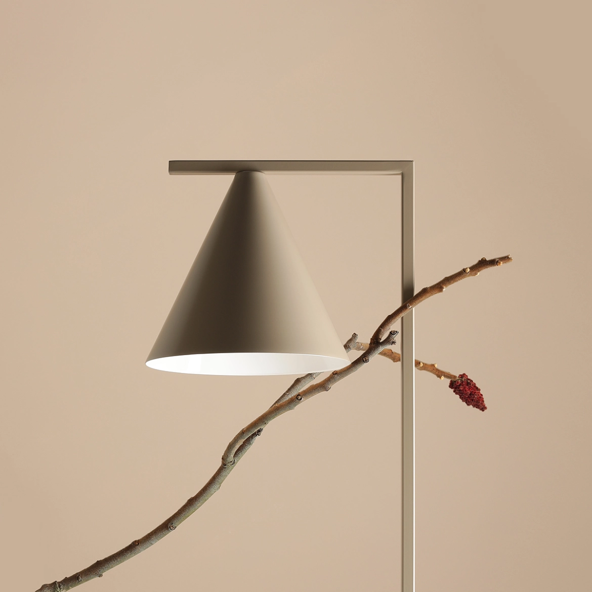 Lampa podłogowa minimalistyczna Aldex FORM 1108A17 beżowa 1×E27 - obrazek 7