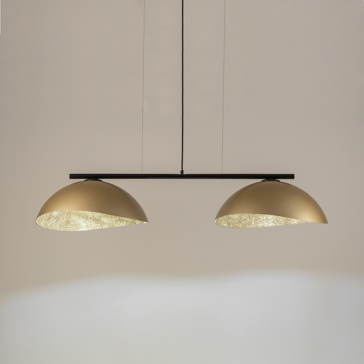 Lampa wisząca nowoczesna SOLAR 2 M czarny / klosz złoty, 2 × E27 – Sigma Lighting 40580 - obrazek 2