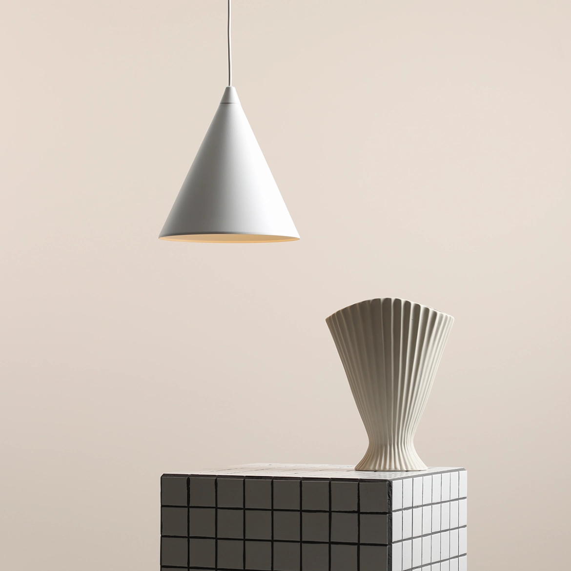 Lampa wisząca minimalistyczna Aldex FORM 1108G biała 1×E27 - obrazek 5