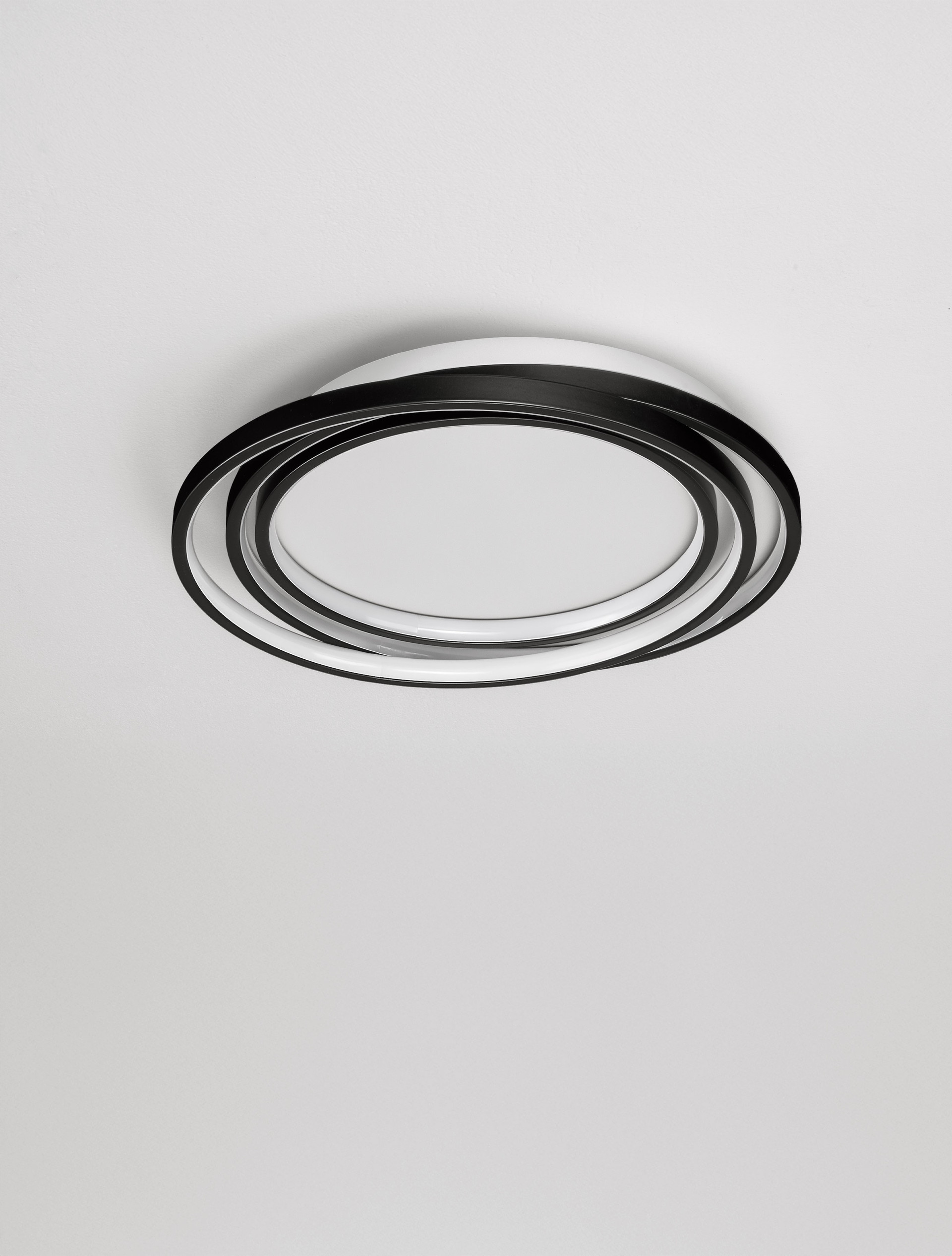 Lampa sufitowa / kinkiet minimalistyczna Luces Exclusivas TELVIRA, czarna, LED 27 W 3000 K, Ø 44 cm – LE45501 - obrazek 3