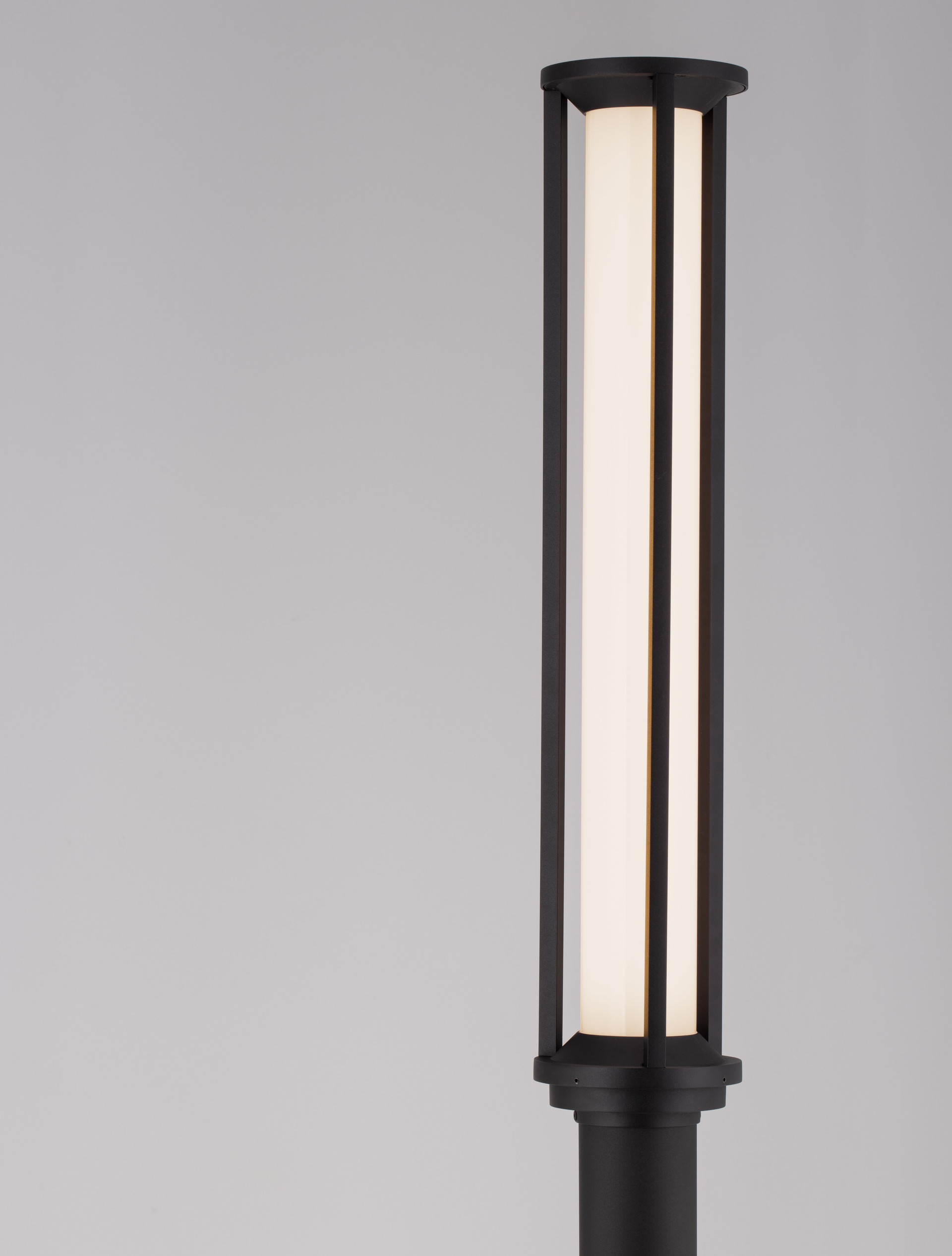 Słupek ogrodowy minimalistyczny Luces Exclusivas ONOFRE, czarny, LED 16 W 3000 K, wys. 222 cm – LE73687 - obrazek 11