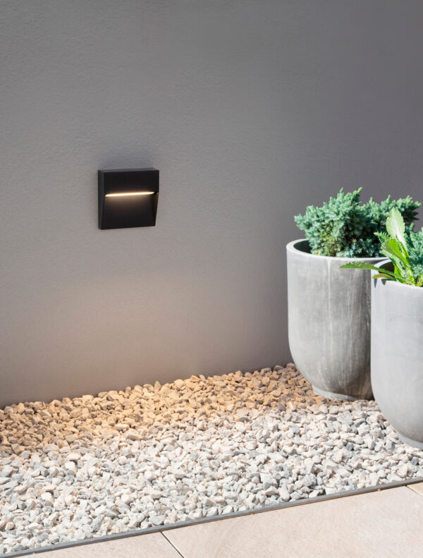 Oprawa schodowa zewnętrzna minimalistyczna Luces Exclusivas CASMA, czarna, LED 3 W 3000 K, szer. 3 cm – LE73666