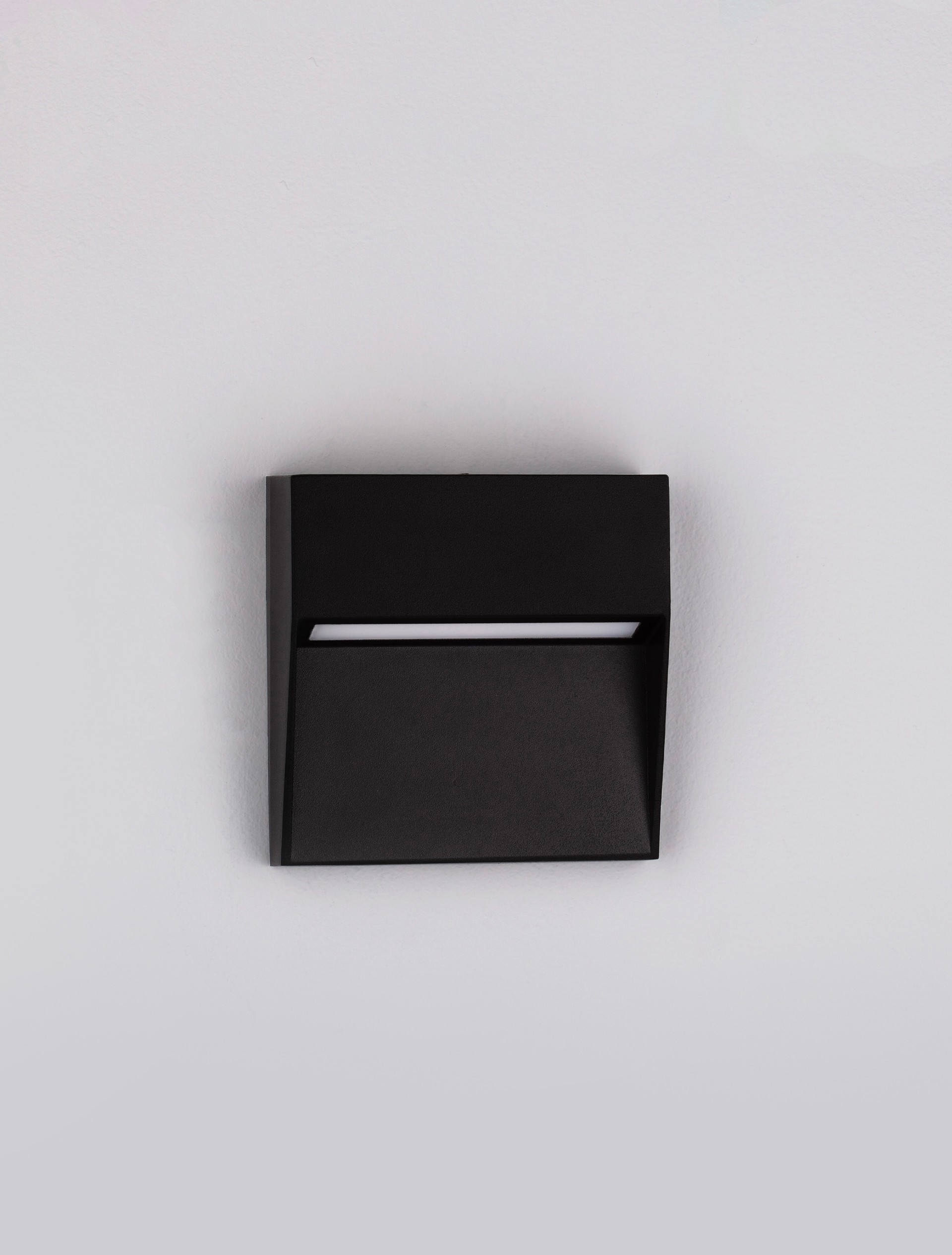 Oprawa schodowa zewnętrzna minimalistyczna Luces Exclusivas CASMA, czarna, LED 3 W 3000 K, szer. 3 cm – LE73666 - obrazek 3