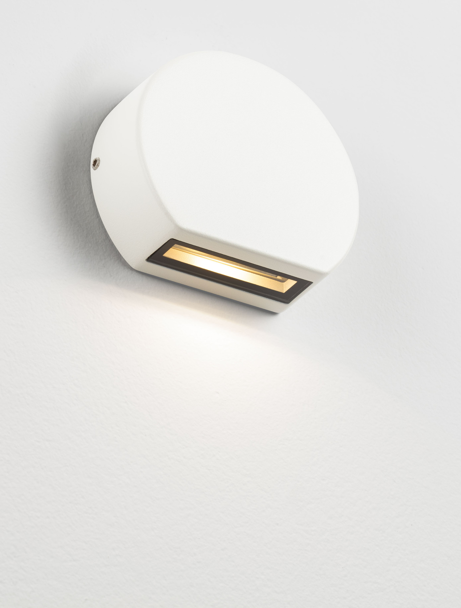 Oprawa schodowa zewnętrzna minimalistyczna Luces Exclusivas SARDIRA, biała, LED 4 W 3000 K, szer. 3,5 cm – LE75309