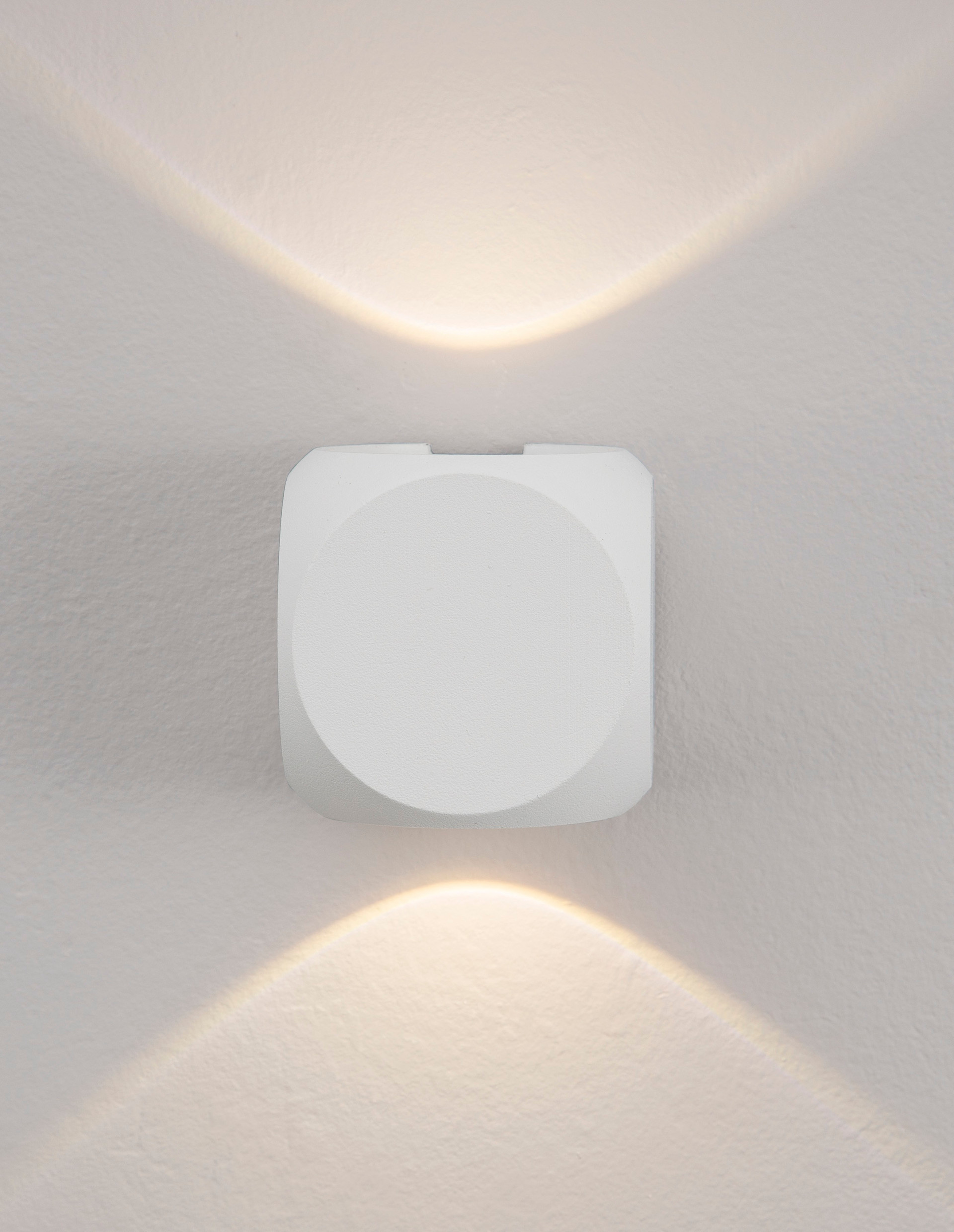 Kinkiet zewnętrzny minimalistyczny Luces Exclusivas QUILLOTA, biały, LED 4 W 3000 K, szer. 6,5 cm – LE71364 - obrazek 3