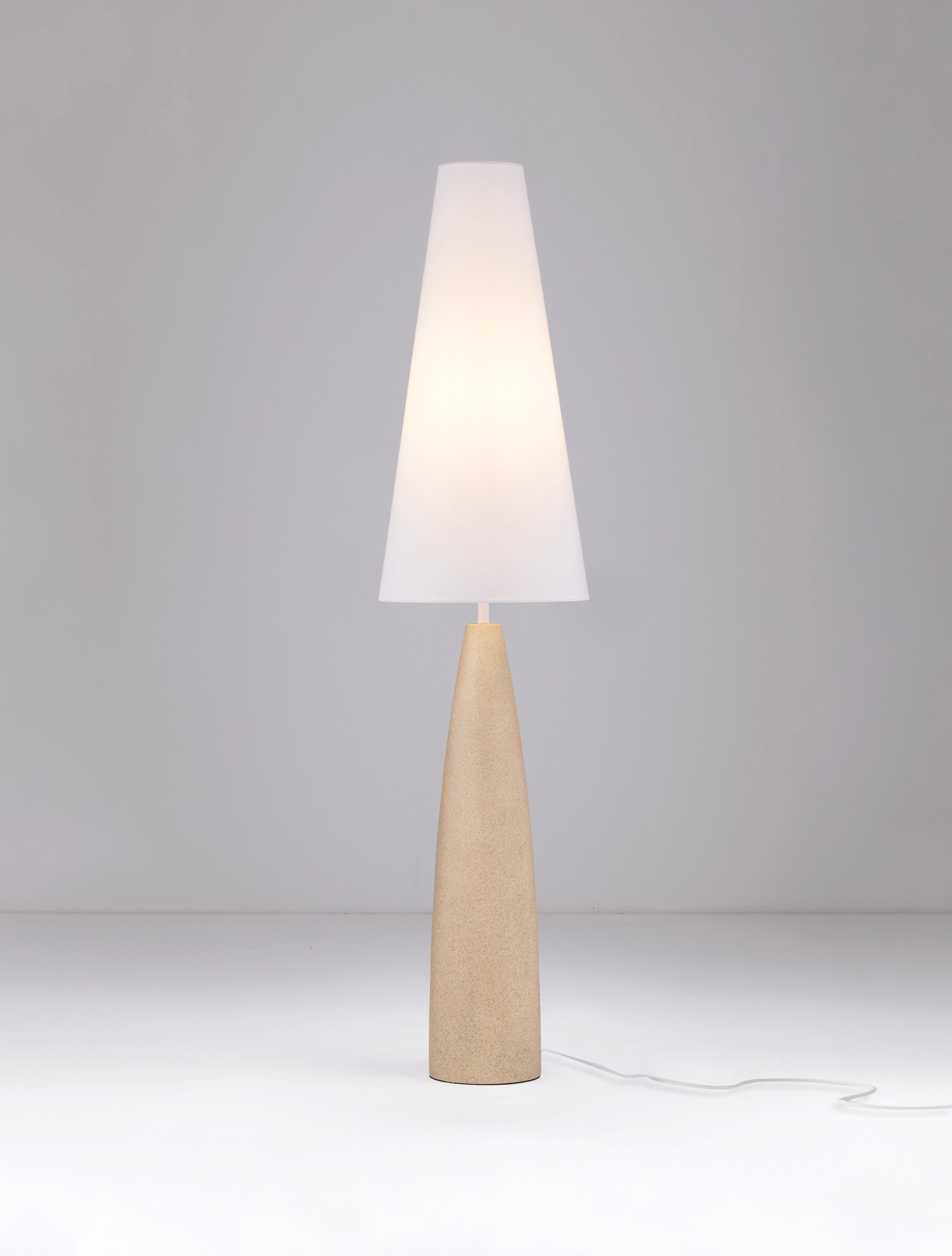 Lampa podłogowa minimalistyczna Luces Exclusivas ORBEZIA, biało-beżowa, 1 × E27, wys. 130 cm – LE45280 - obrazek 4
