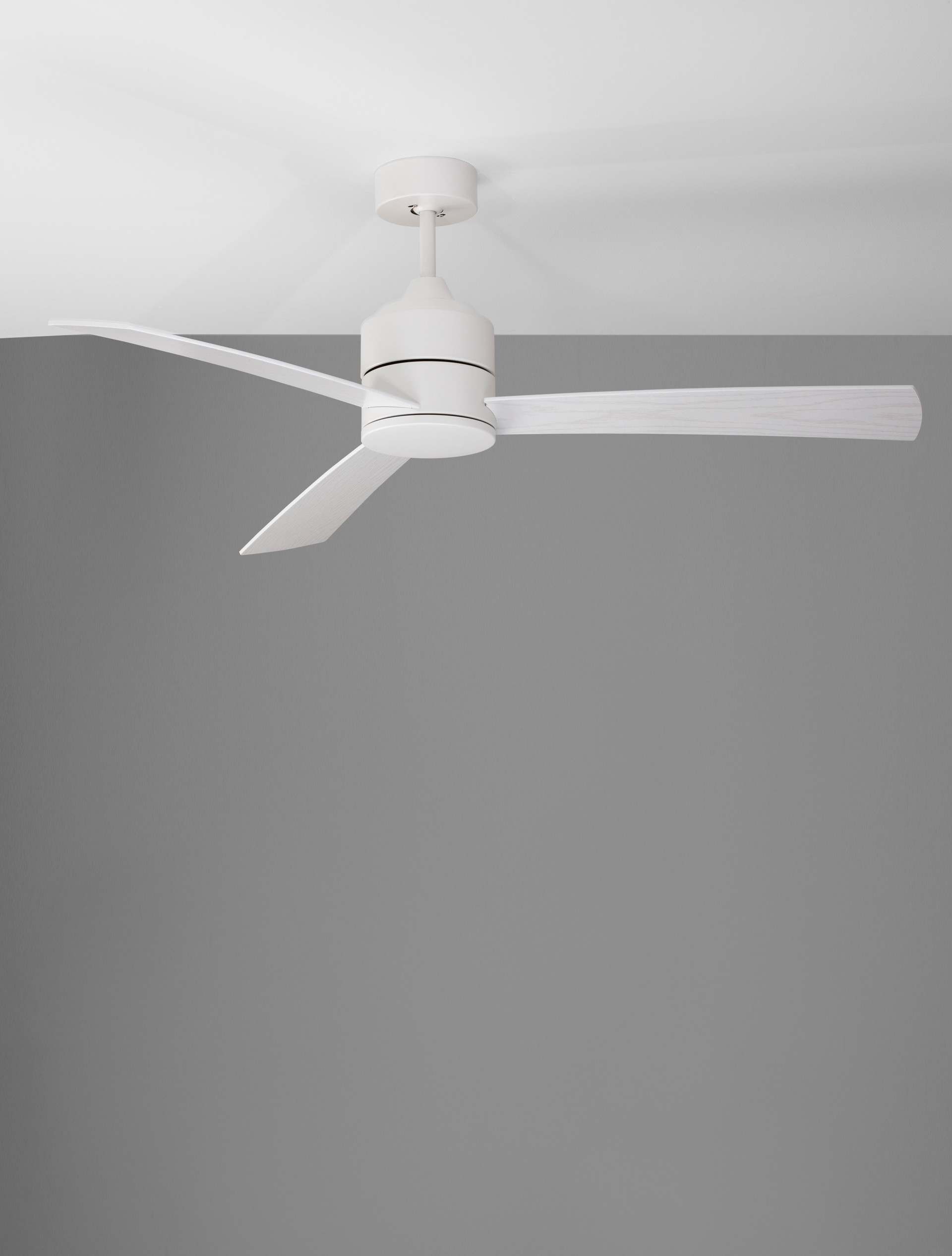 Wentylator sufitowy nowoczesny Luces Exclusivas APIZACO, biały, Ø 137 cm – LE42961 - obrazek 3