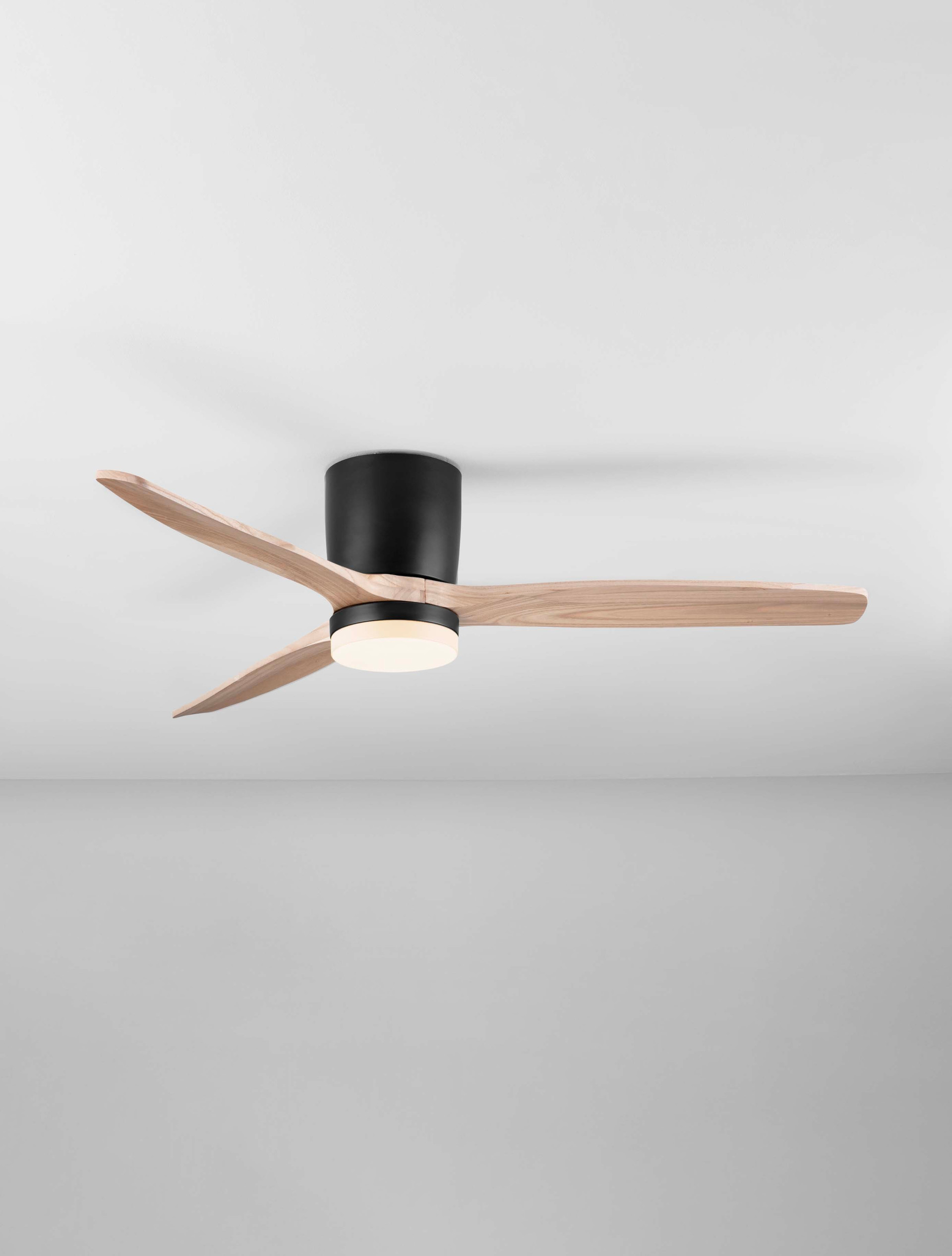 Wentylator sufitowy z oświetleniem nowoczesny Luces Exclusivas GUARAYOS, czarny / dąb, LED 18 W, Ø 132 cm – LE44964 - obrazek 4