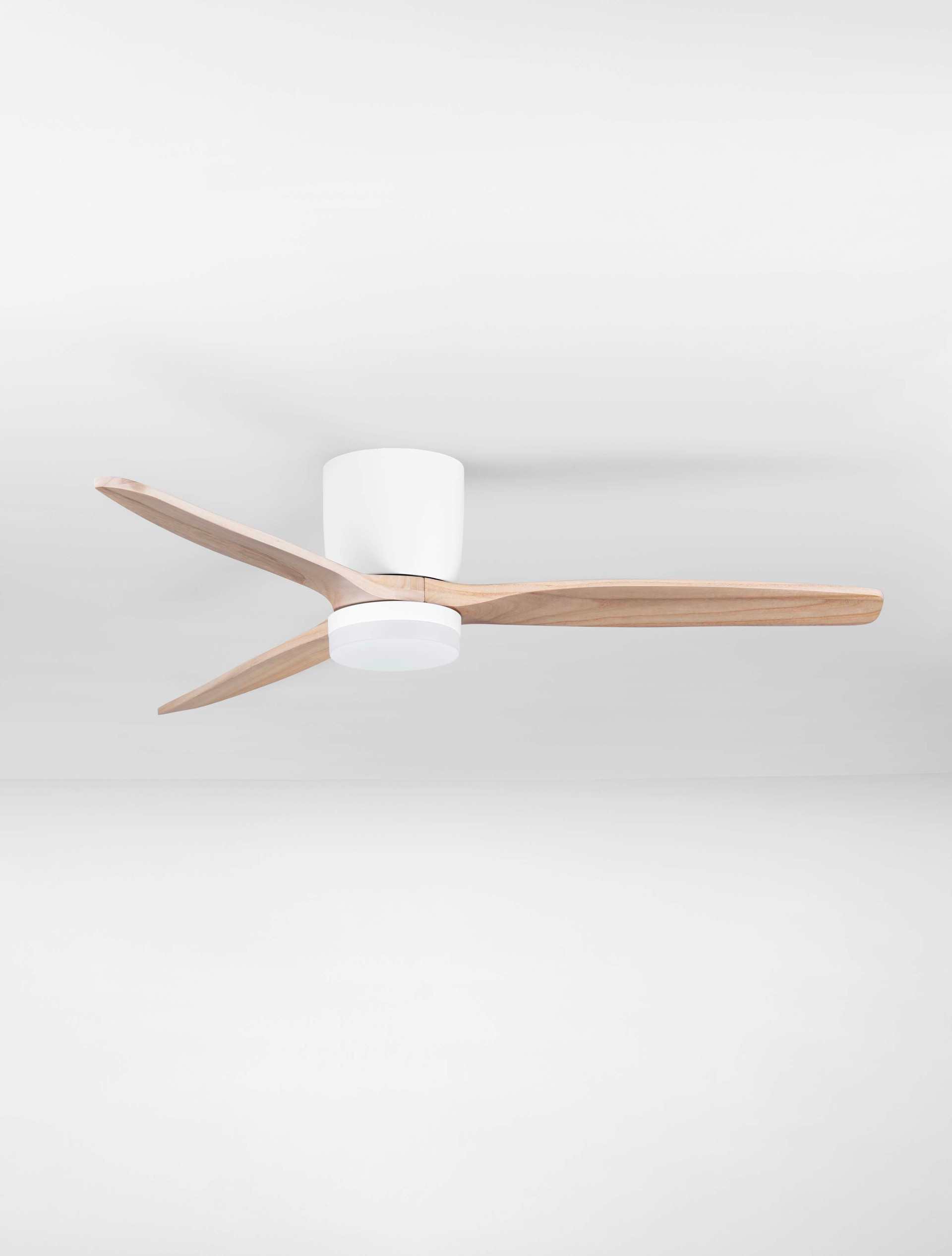 Wentylator sufitowy z oświetleniem nowoczesny Luces Exclusivas GUARAYOS, biały / dąb, LED 18 W, Ø 132 cm – LE44966 - obrazek 3