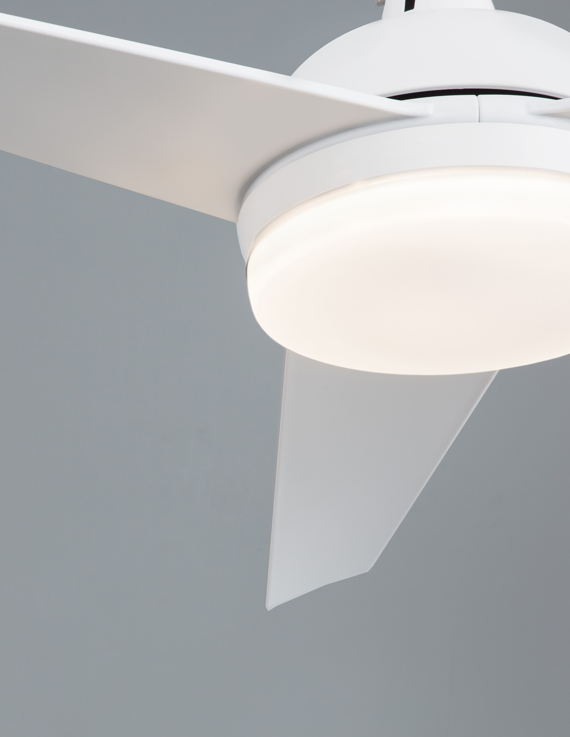 Wentylator sufitowy z oświetleniem minimalistyczny Luces Exclusivas ROSARIO, biały, LED 18 W 3000 K, Ø 152 cm – LE42549 - obrazek 3