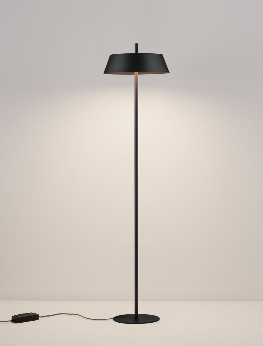 Lampa podłogowa minimalistyczna Luces Exclusivas AGUILA, czarna, LED 28 W 3000 K, wys. 147 cm – LE45710 - obrazek 3