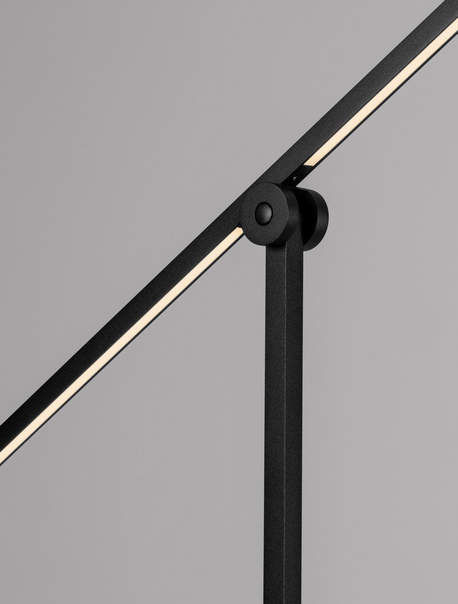 Lampa podłogowa minimalistyczna Luces Exclusivas ARGANDA, czarna, LED 24 W 3000 K, wys. 143 cm – LE45844 - obrazek 4