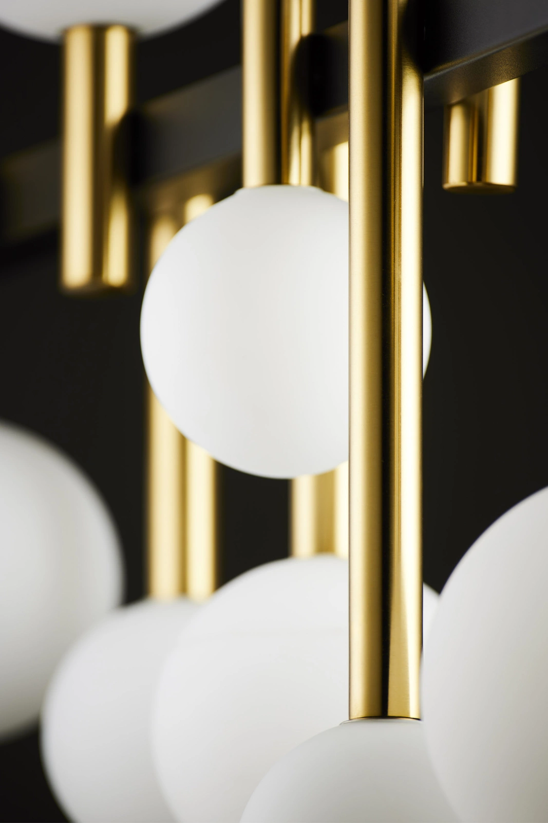 Lampa wisząca nowoczesna AKORD 10 czarny/złoty szczotkowany, 10 × G9 – Sigma Lighting 41934 - obrazek 8