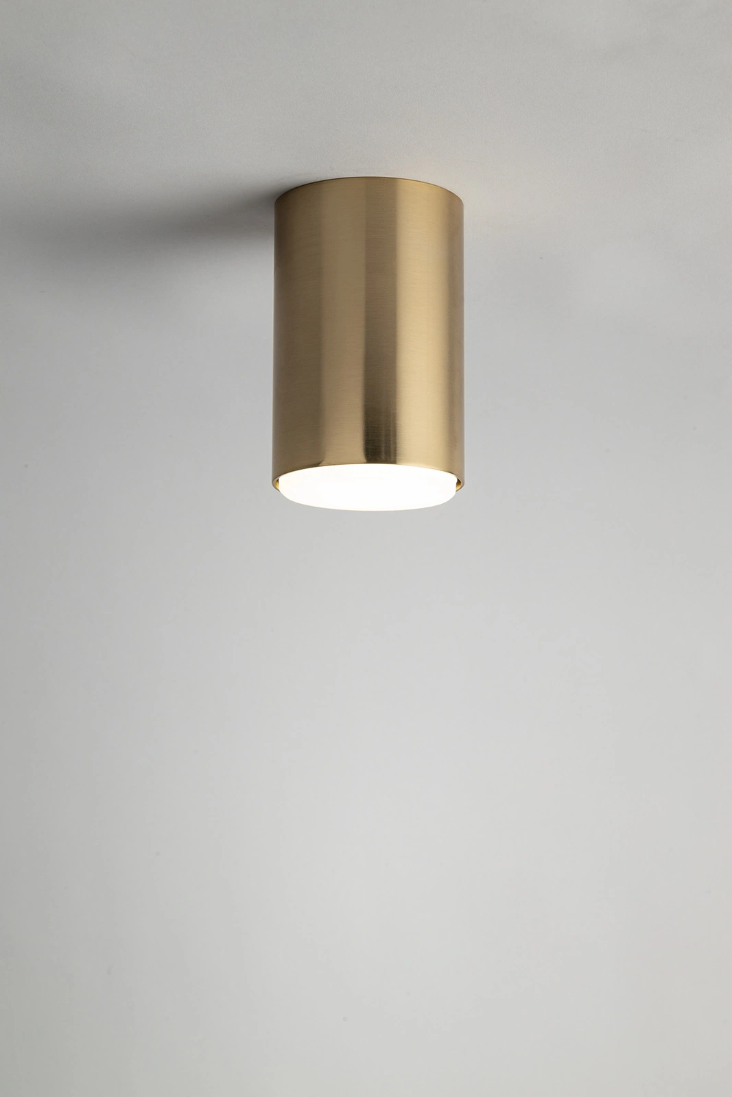 Plafon minimalistyczny TUBO L złoty szczotkowany, LED – Sigma Lighting 40850 - obrazek 2