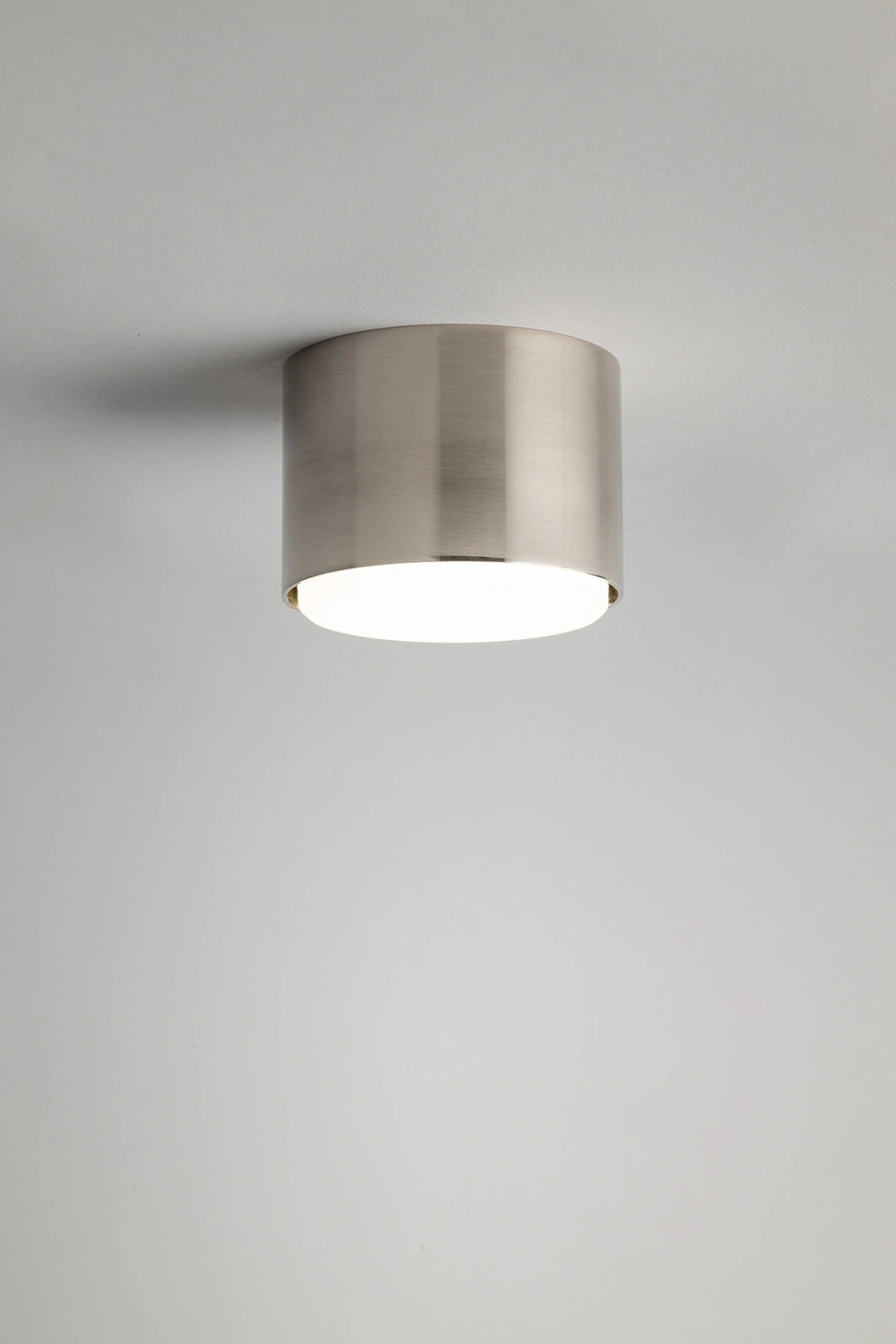 Plafon minimalistyczny TUBO S srebrny satyna, LED – Sigma Lighting 40845 - obrazek 2