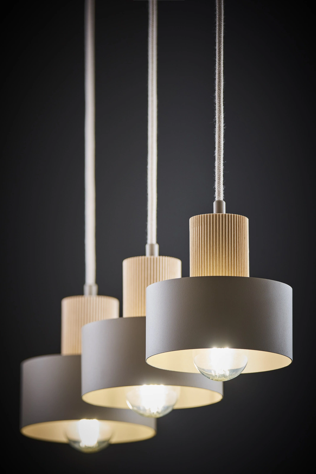Lampa wisząca w stylu japandi RIF WOOD 3 ciepły beż/drewno naturalne, 3 × E27 – Sigma Lighting 41872 - obrazek 2